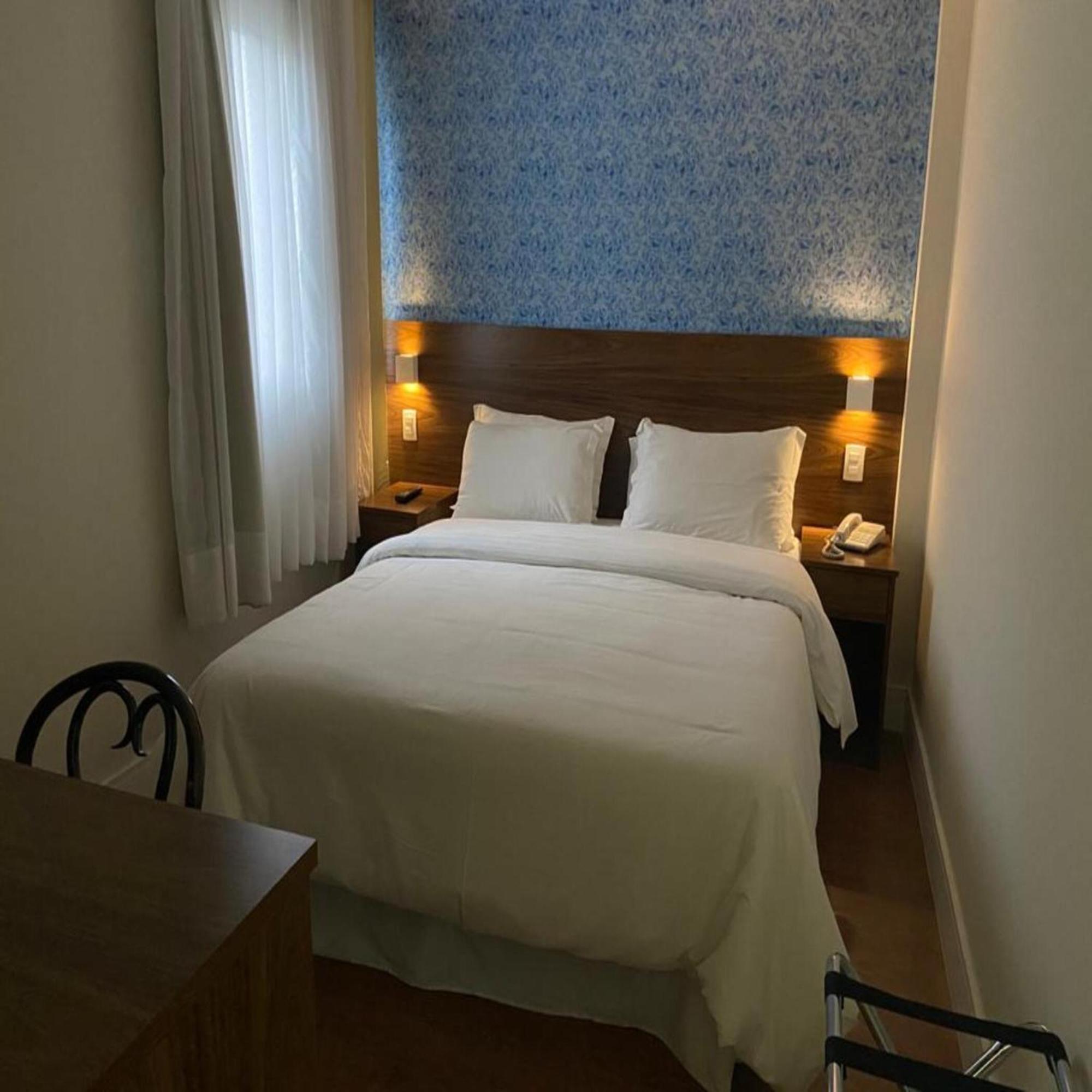 Small Double Room,1675812805:JPEG
