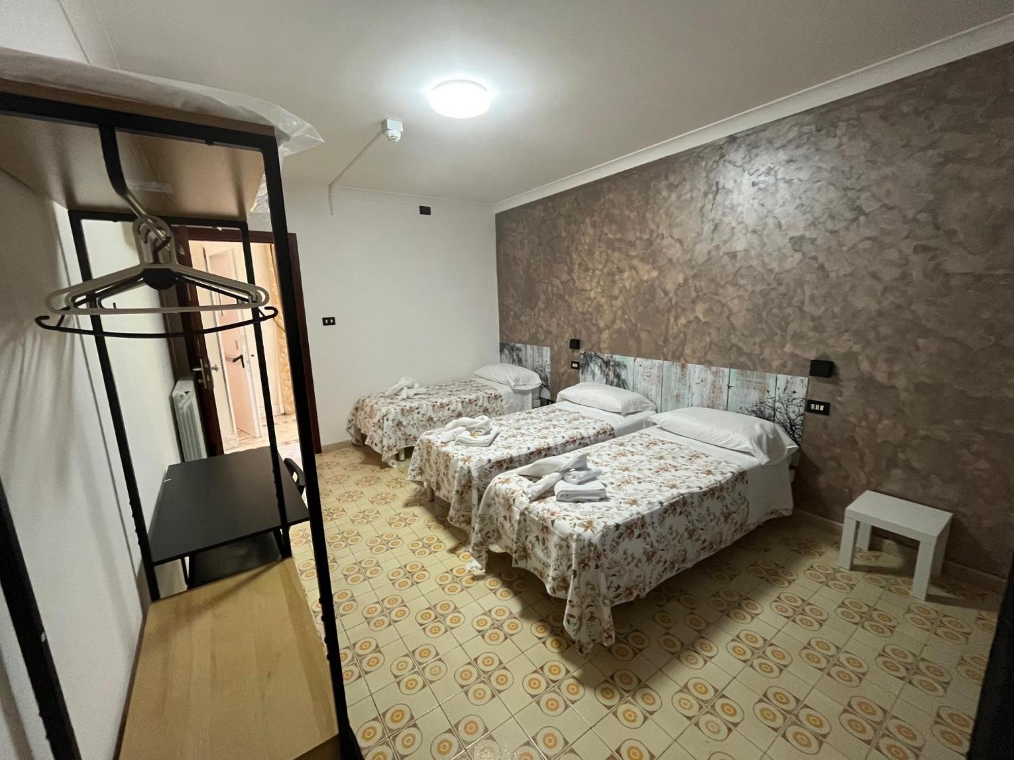 Triple Room Private Bathroom