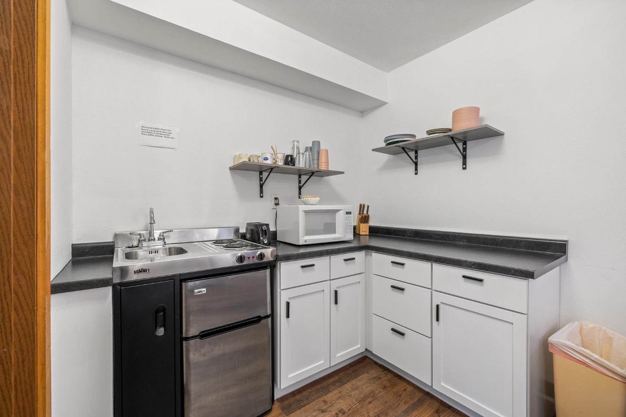 Deluxe Family Suite