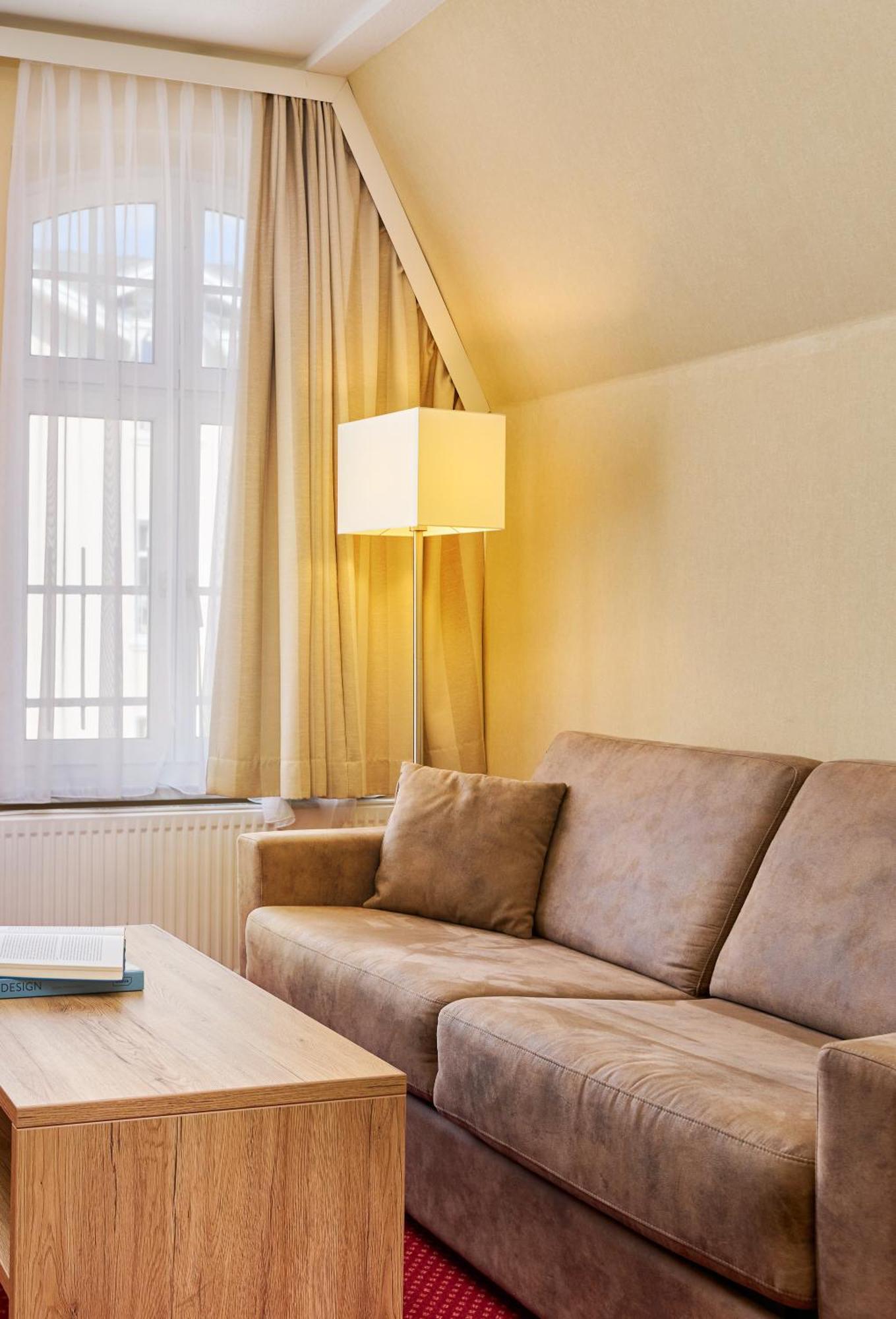 Double Room Facing Sea Oriel
