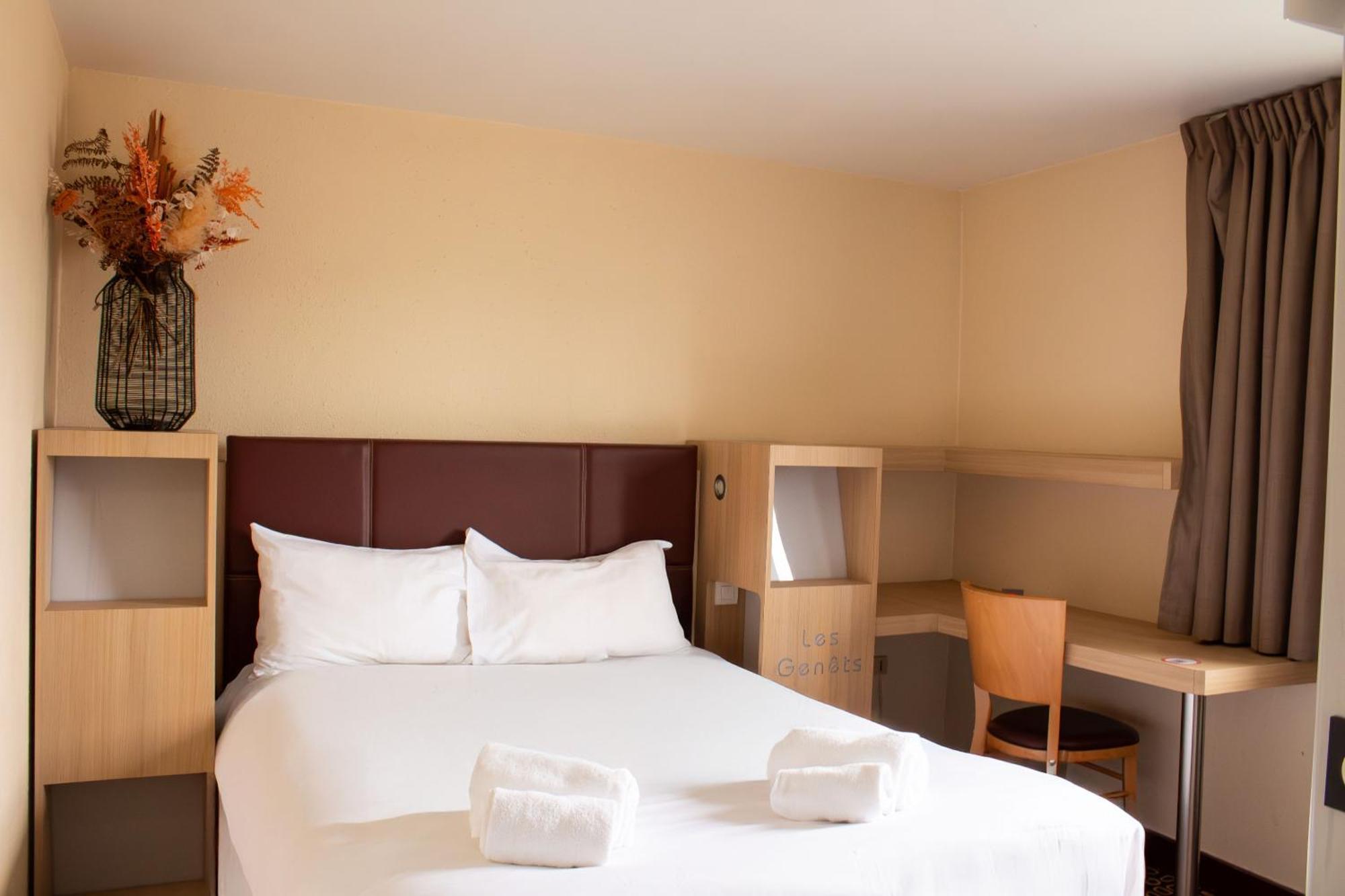 Standard Double Room,1676729627:JPEG