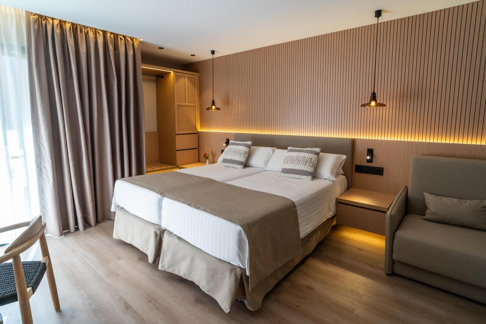 Maris Upper Floor