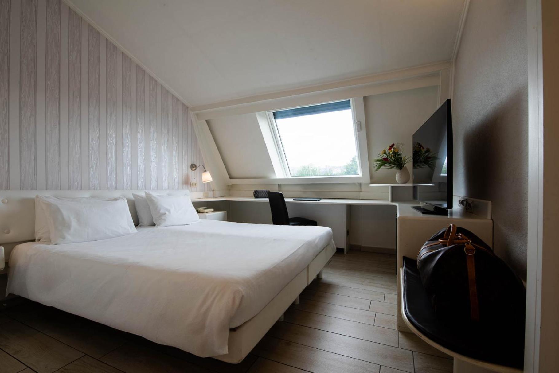 Budget Double or Twin Room,1676732778:JPEG