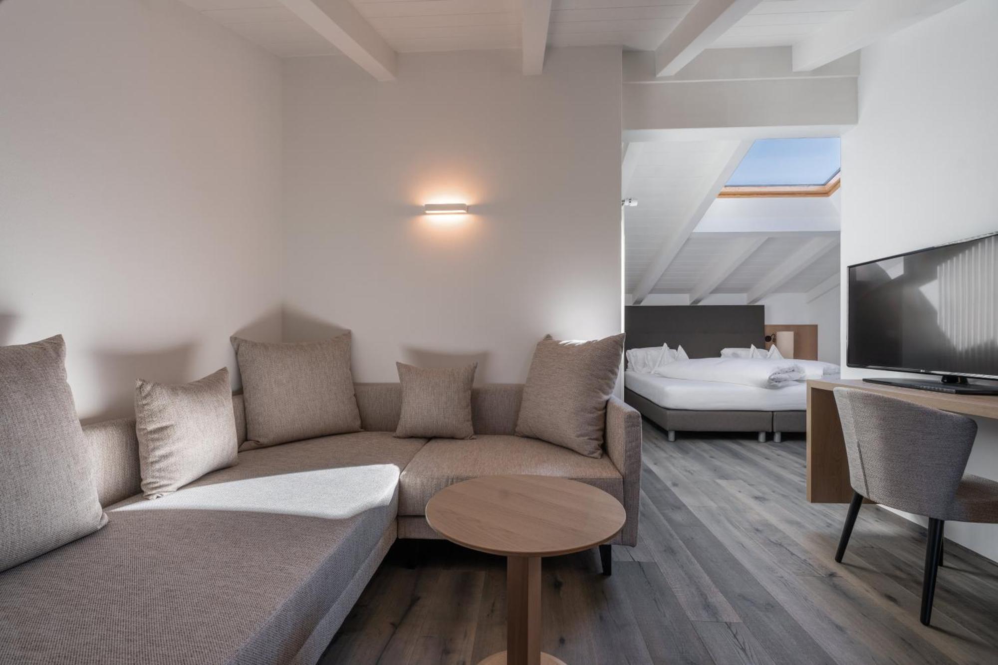 Standard Suite