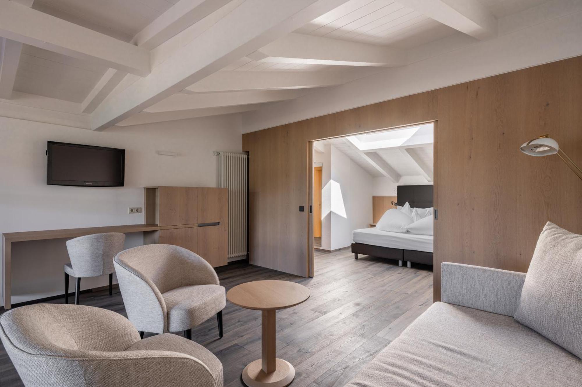 Standard Suite