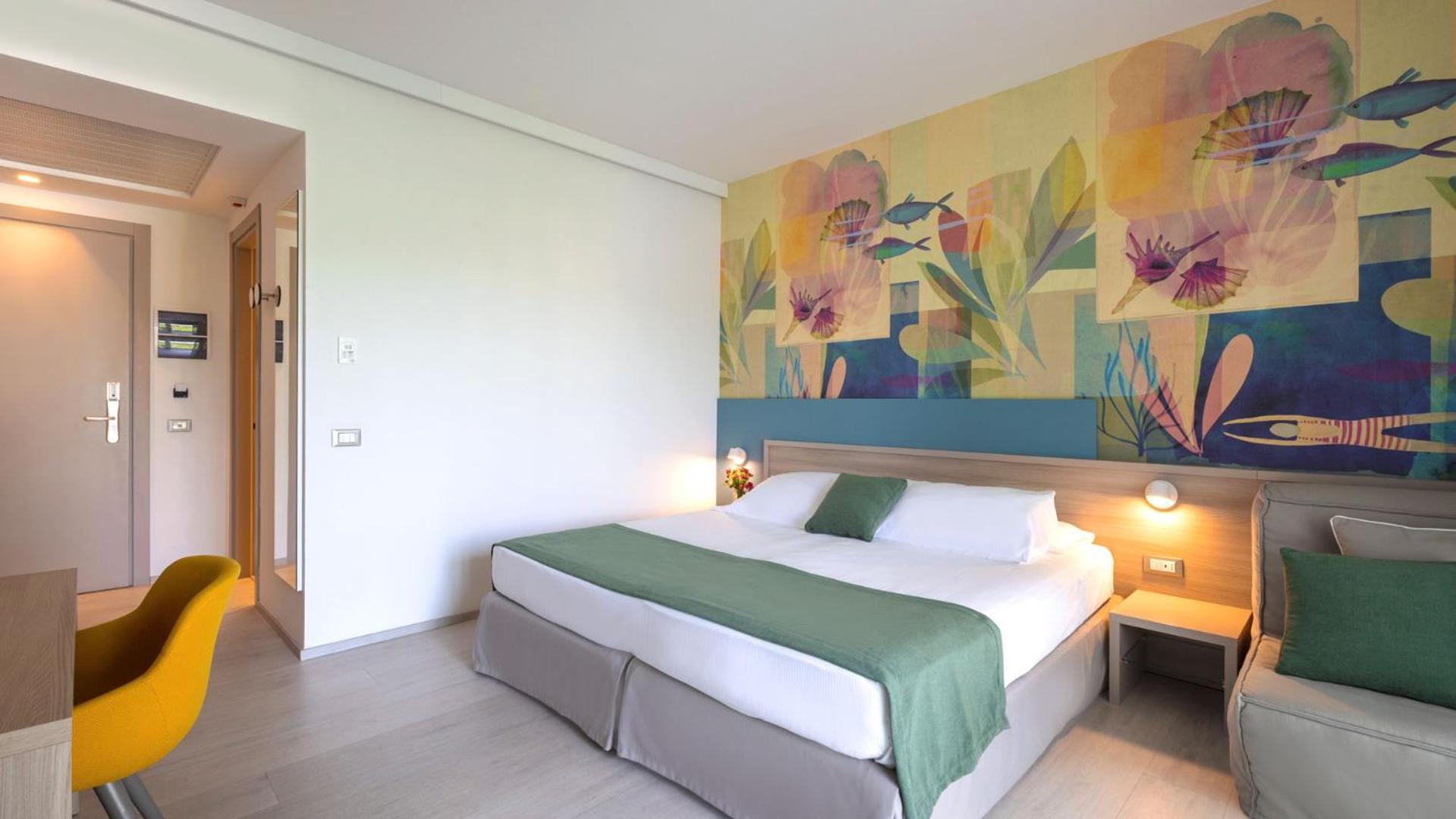 Classic Twin Room