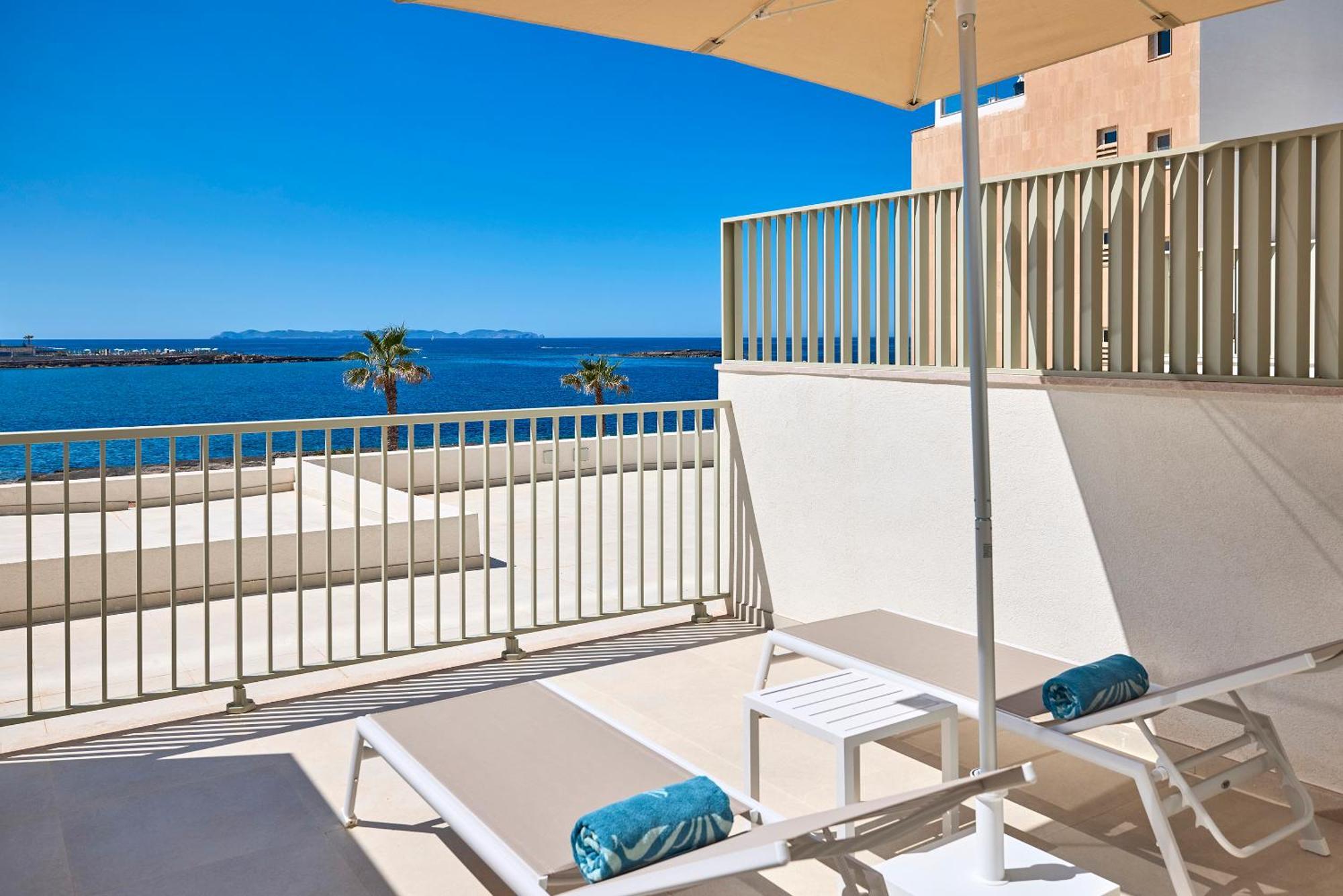 Family Room Sea View