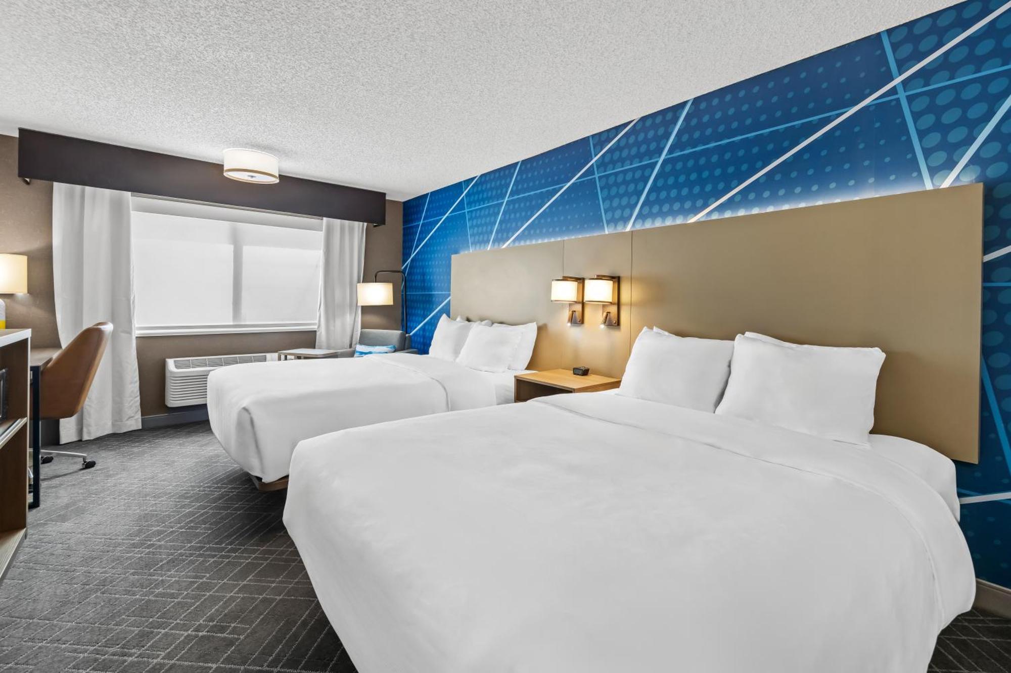 Queen Room Two Queen Beds Pet Friendly or Non-Smoking,1676759117:JPEG