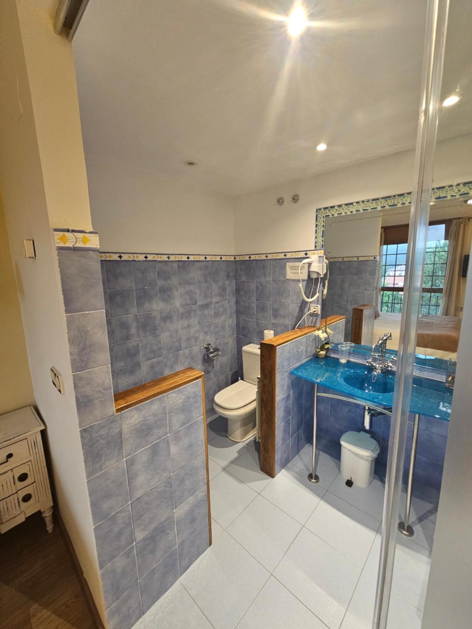 Queen Suite Spa Bath