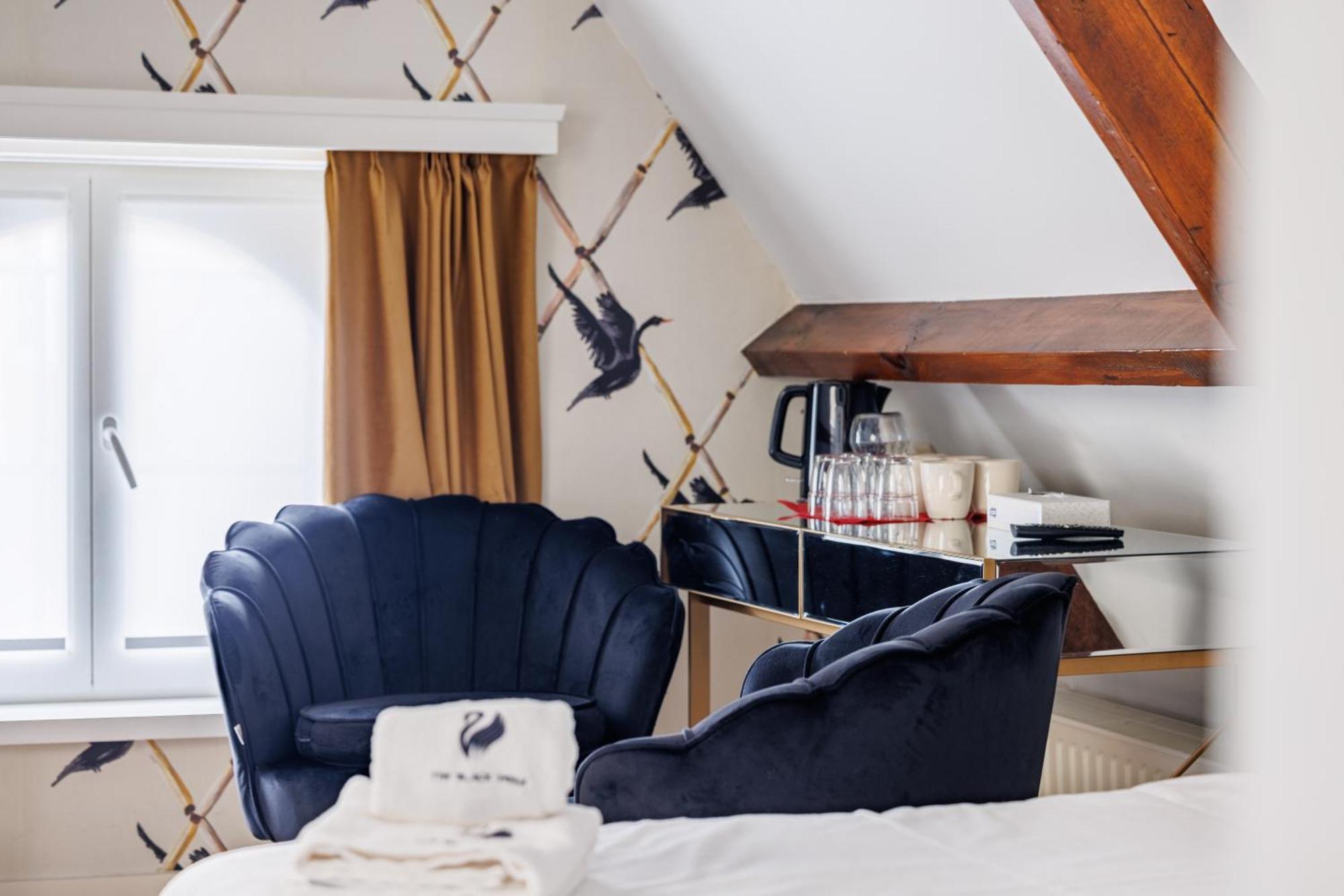 Budget Double Room,1677854233:JPEG