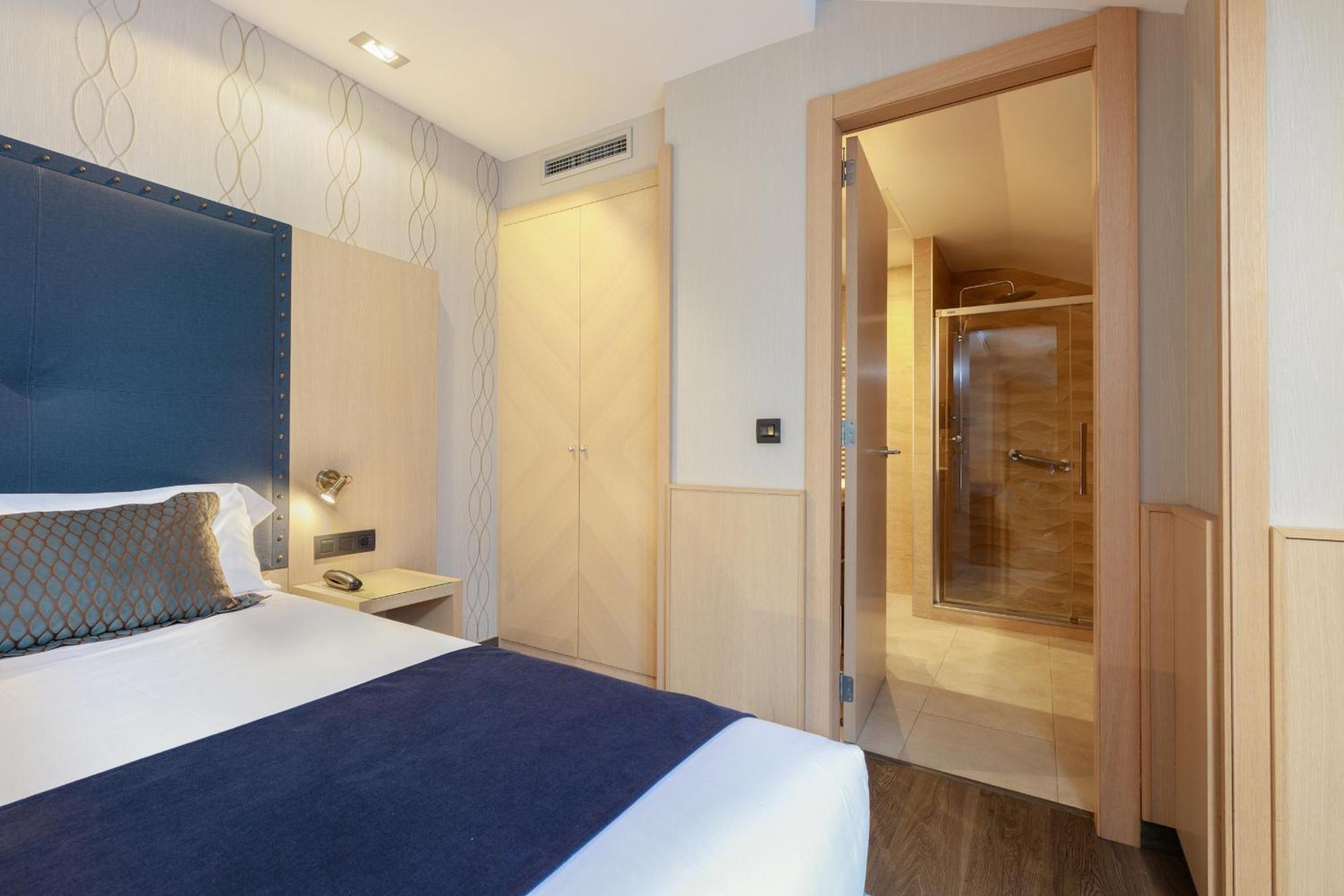 Quadruple Room Terrace,1677854309:JPEG