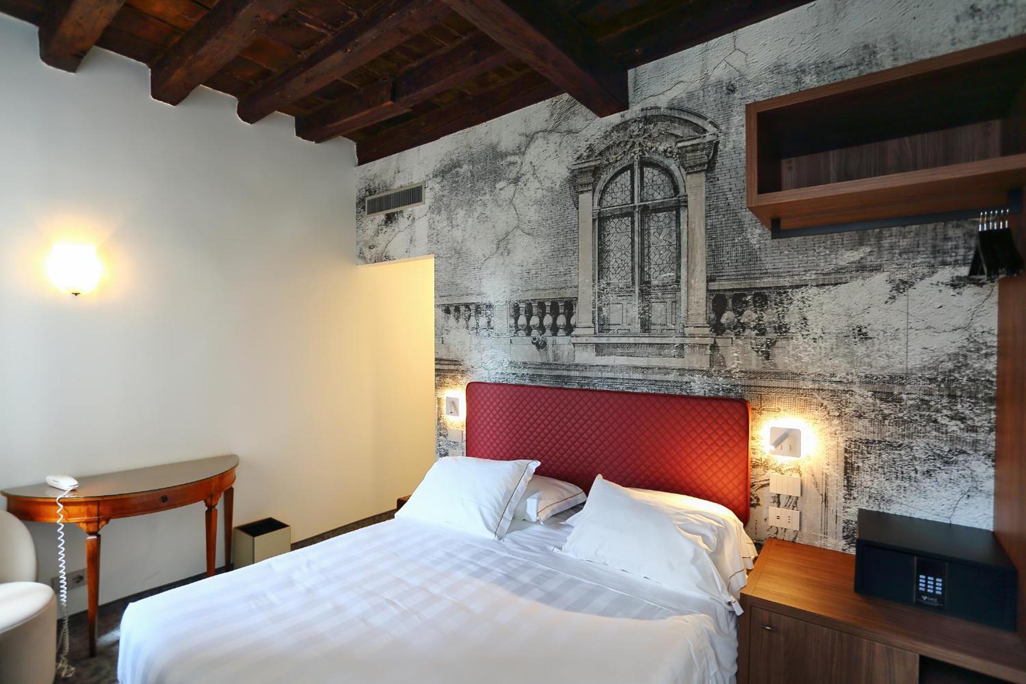 Standard Double Room,1677854593:JPEG