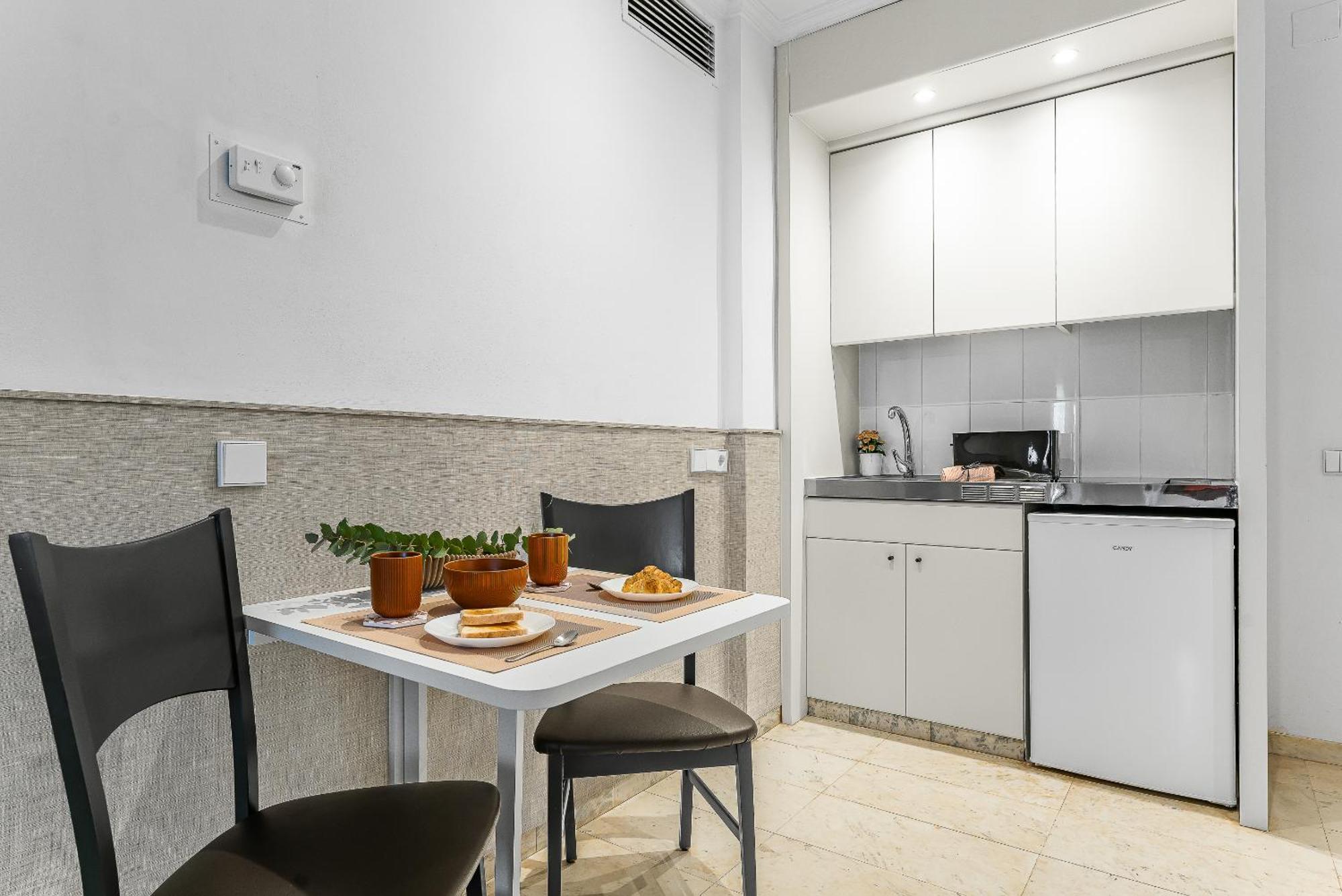 Superior Suite Kitchenette
