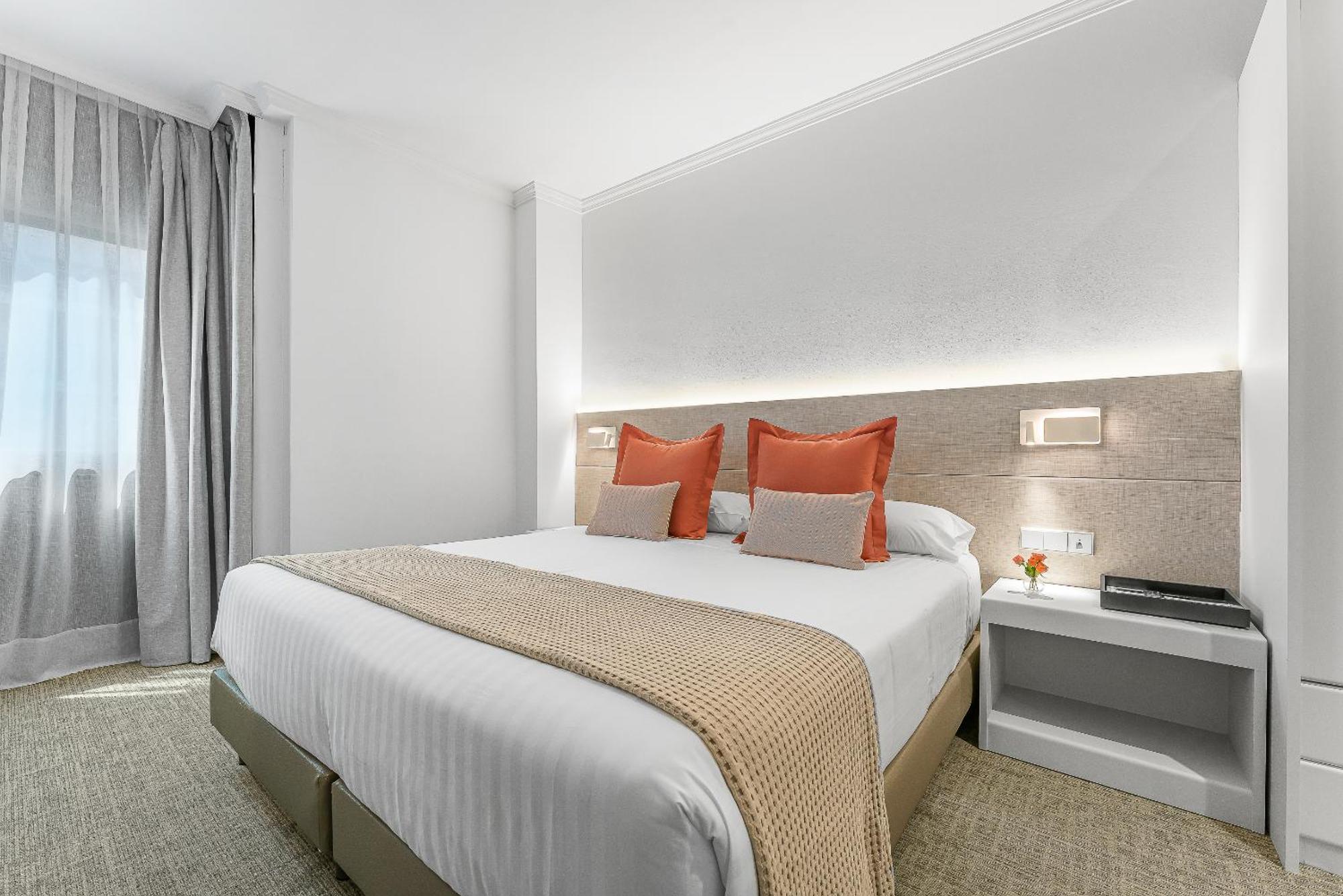 Superior Suite Kitchenette
