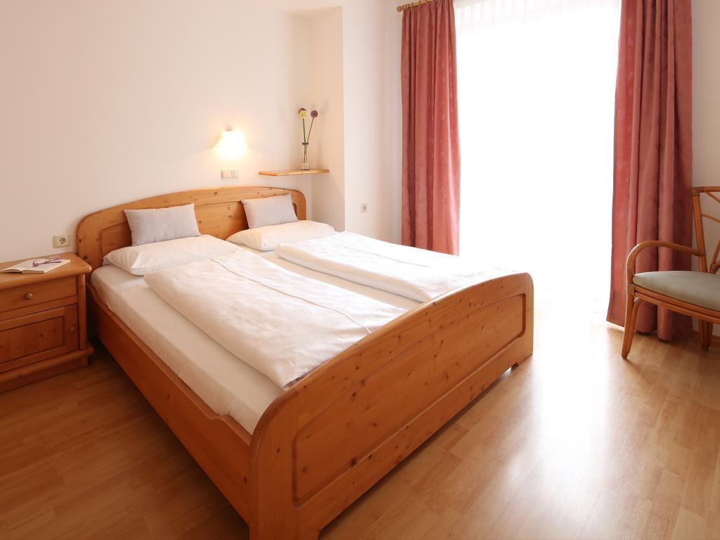 Double Room Bathroom without Kitchen