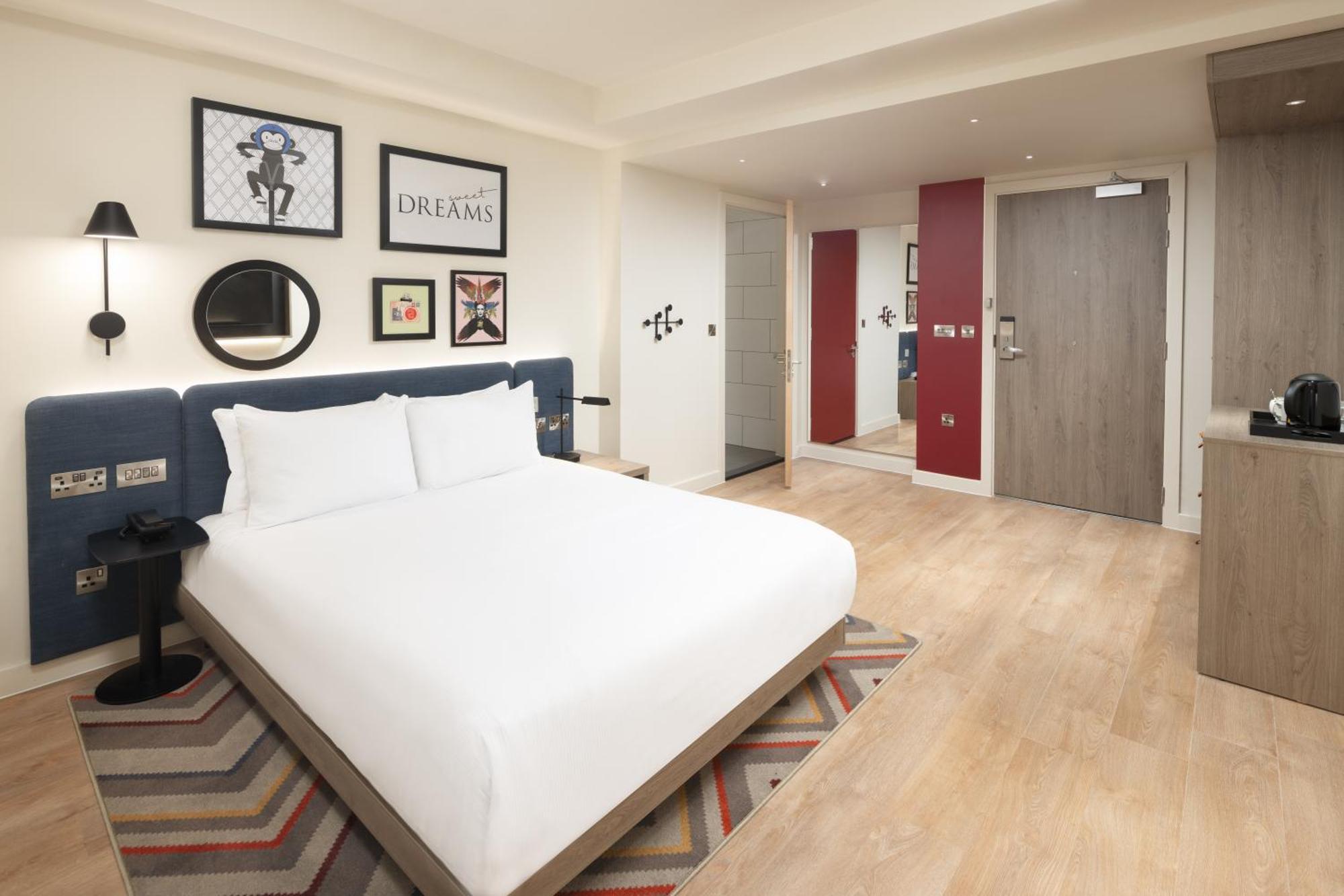 Queen Room - Accessible,1678625343:JPEG