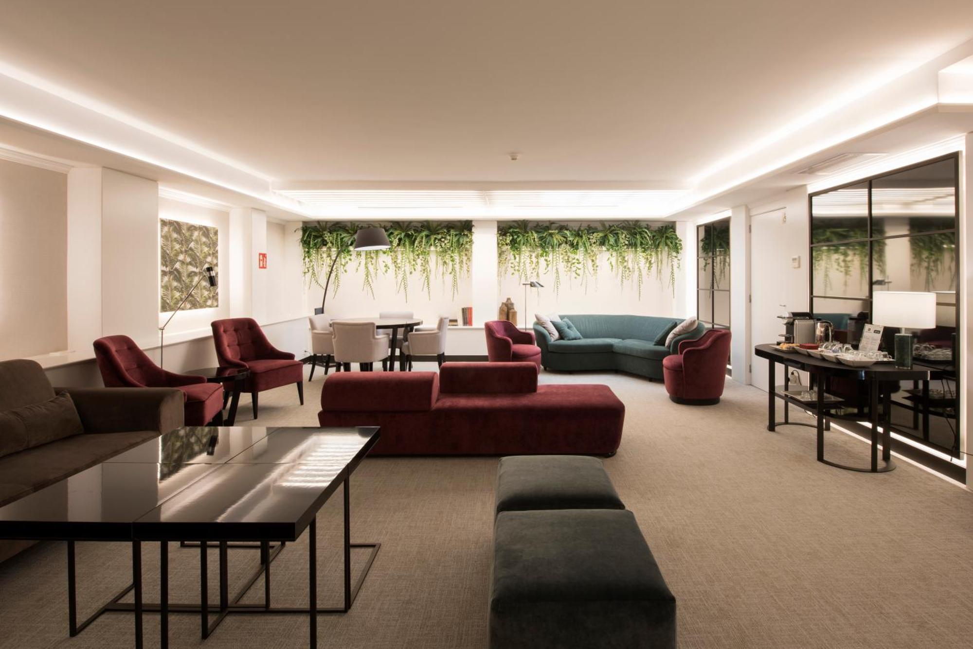 Superior Suite Kitchenette