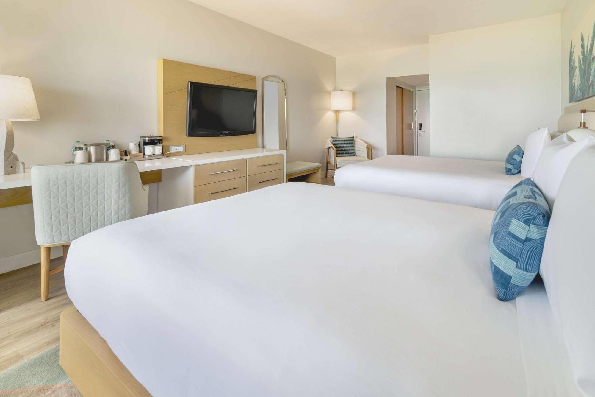 Two Queen Beds Oceanfront Balcony