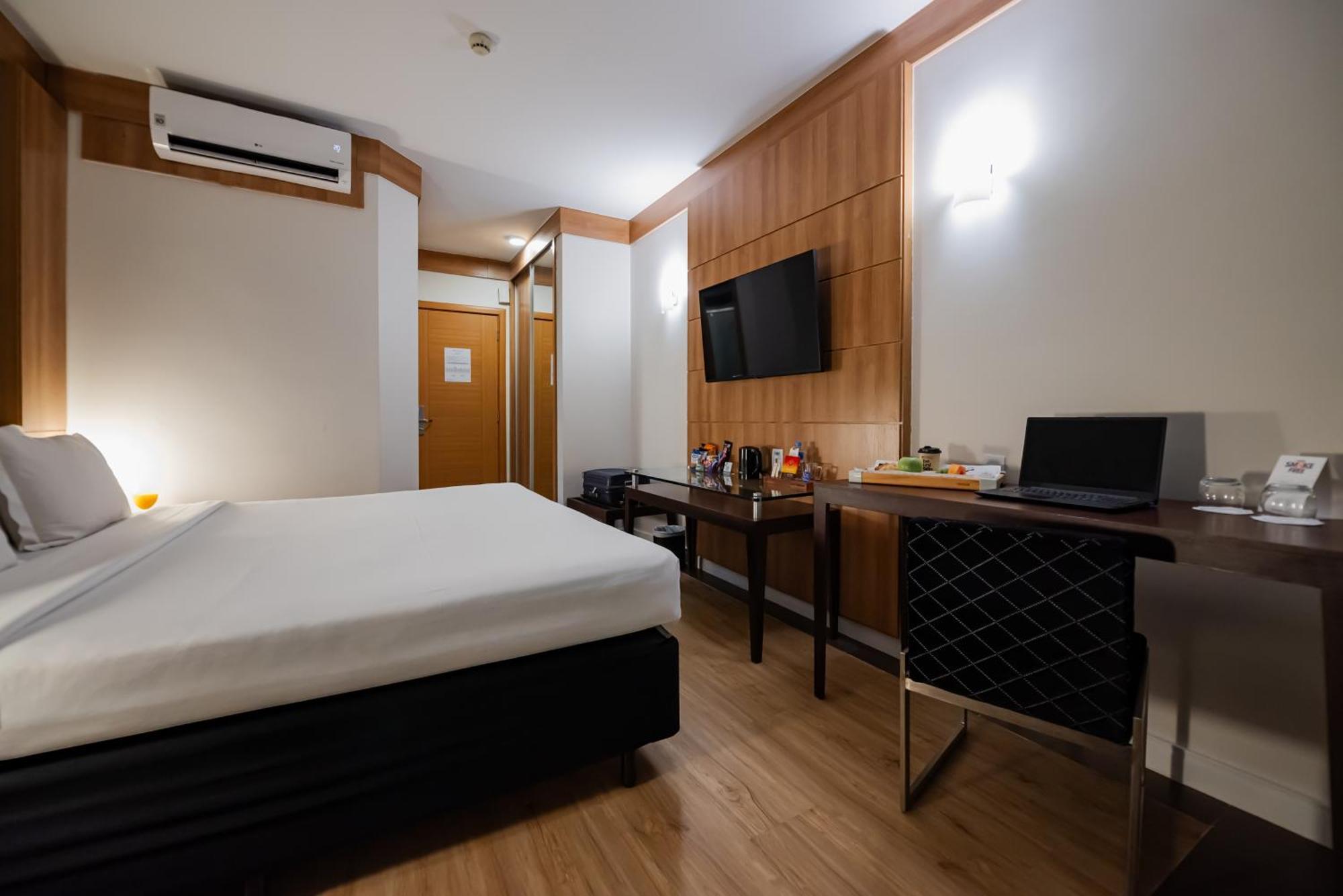 Premium Double 1 King Bed