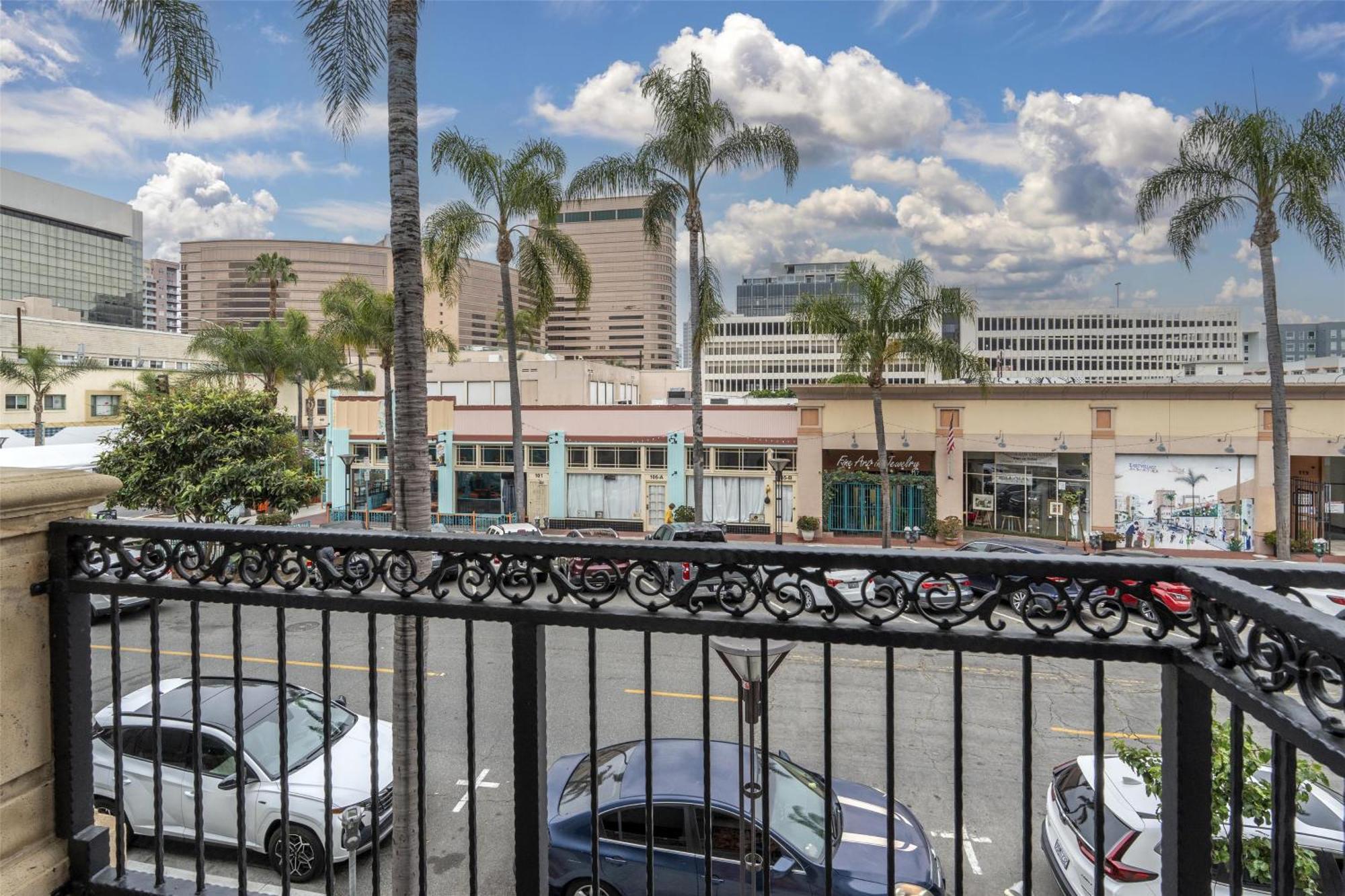 Double Room Two Double Beds Balcony