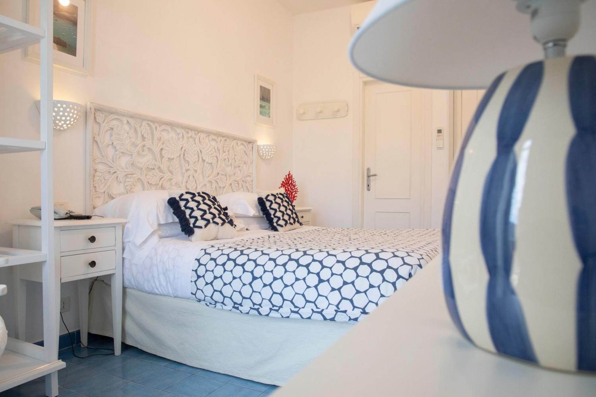 Double Room Sea View small Balcony