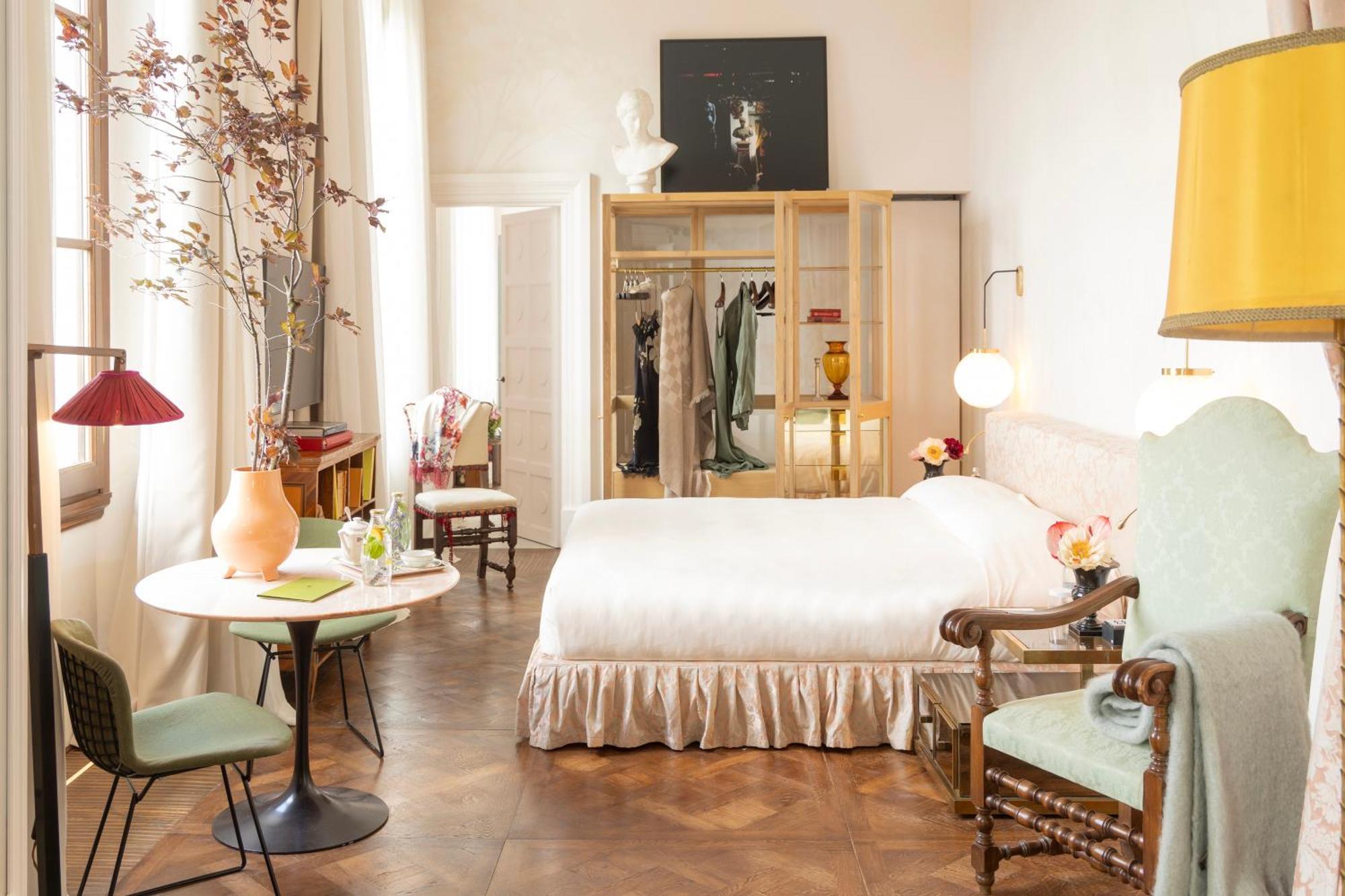 Junior Suite Cathedral View