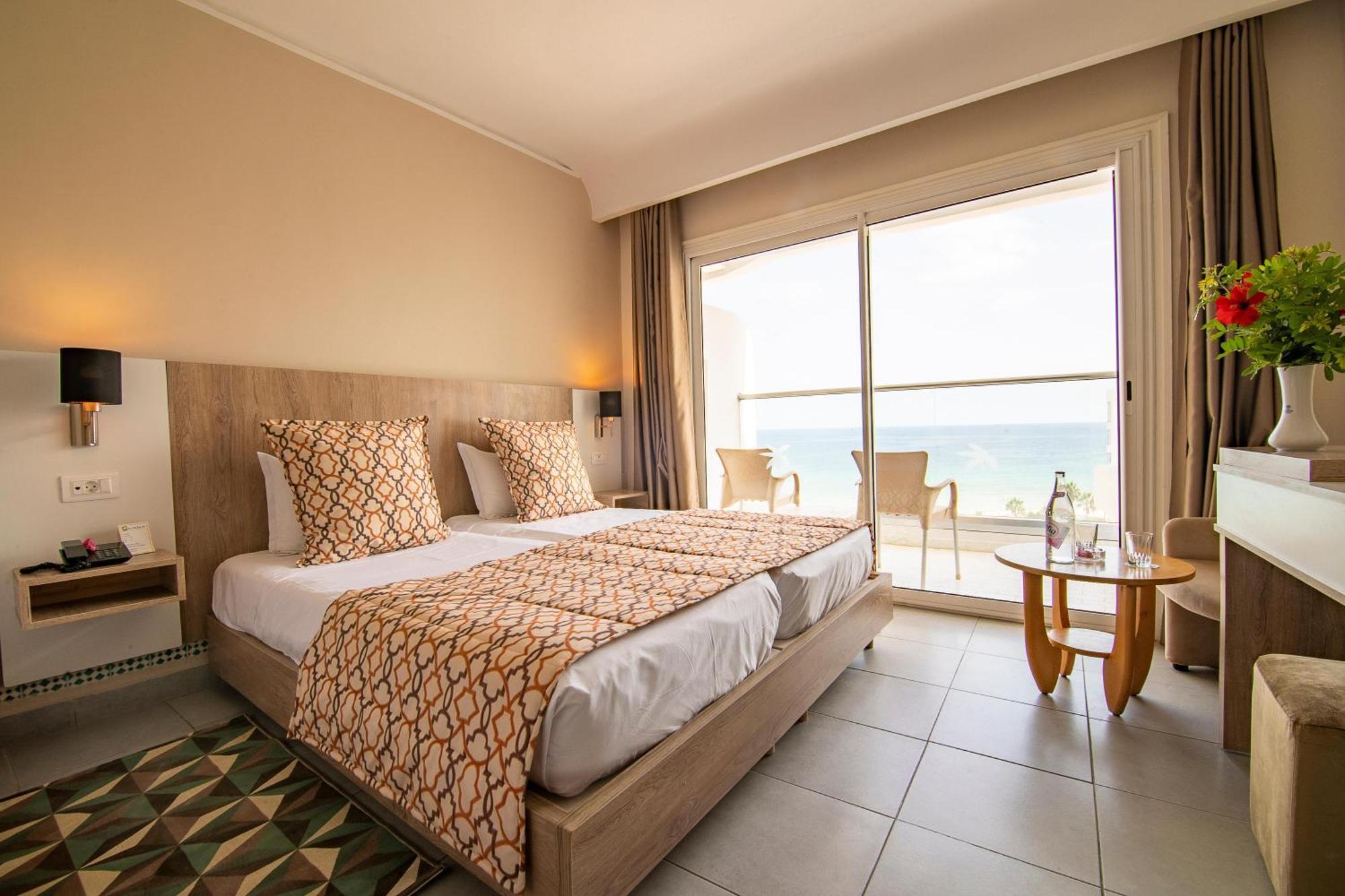 Standard Single Room Sea View
