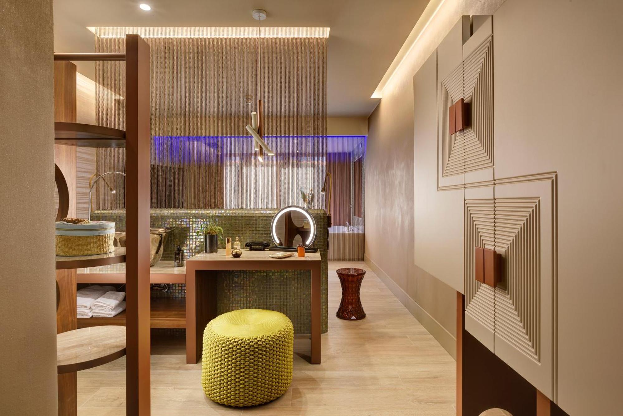 Junior Suite Hydromassage Shower