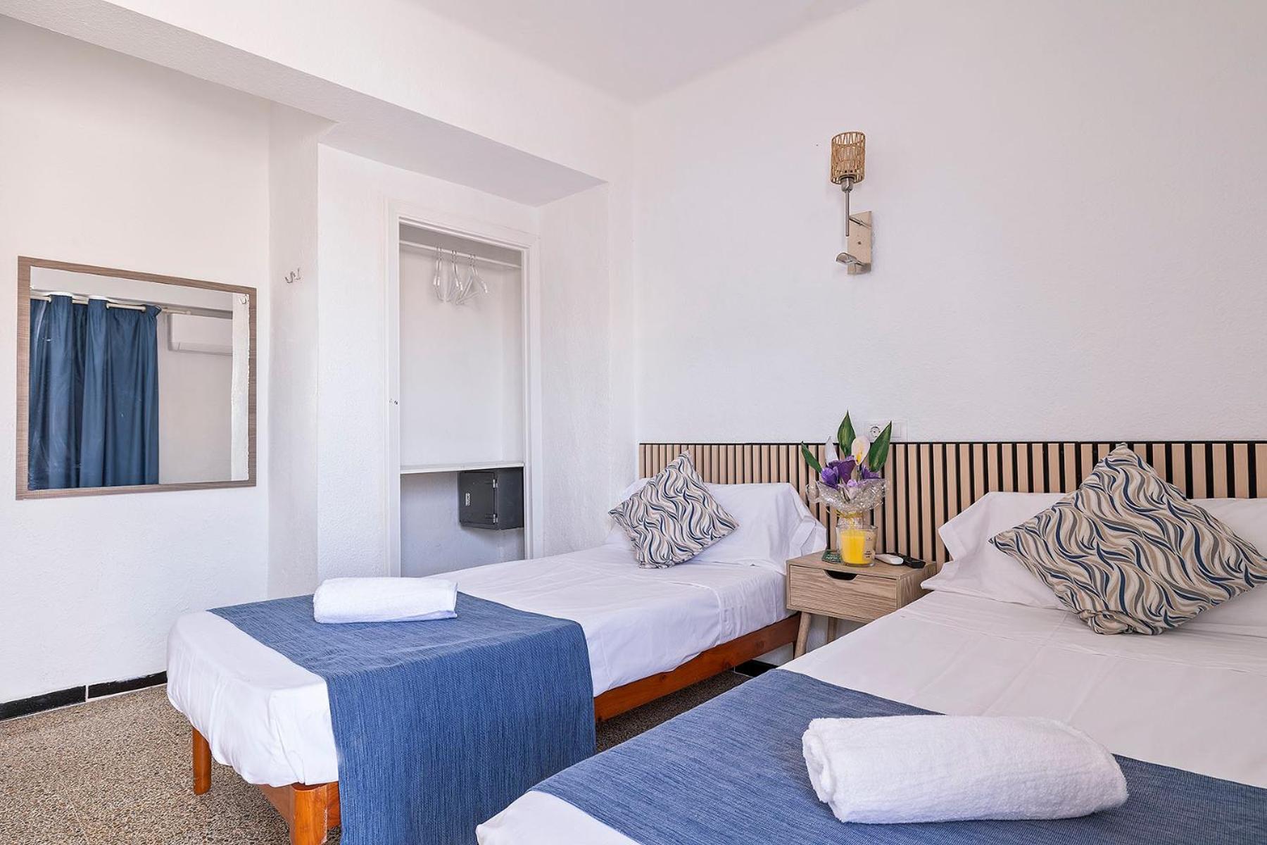 Two-Bedroom Deluxe Apartment,1689838158:JPEG