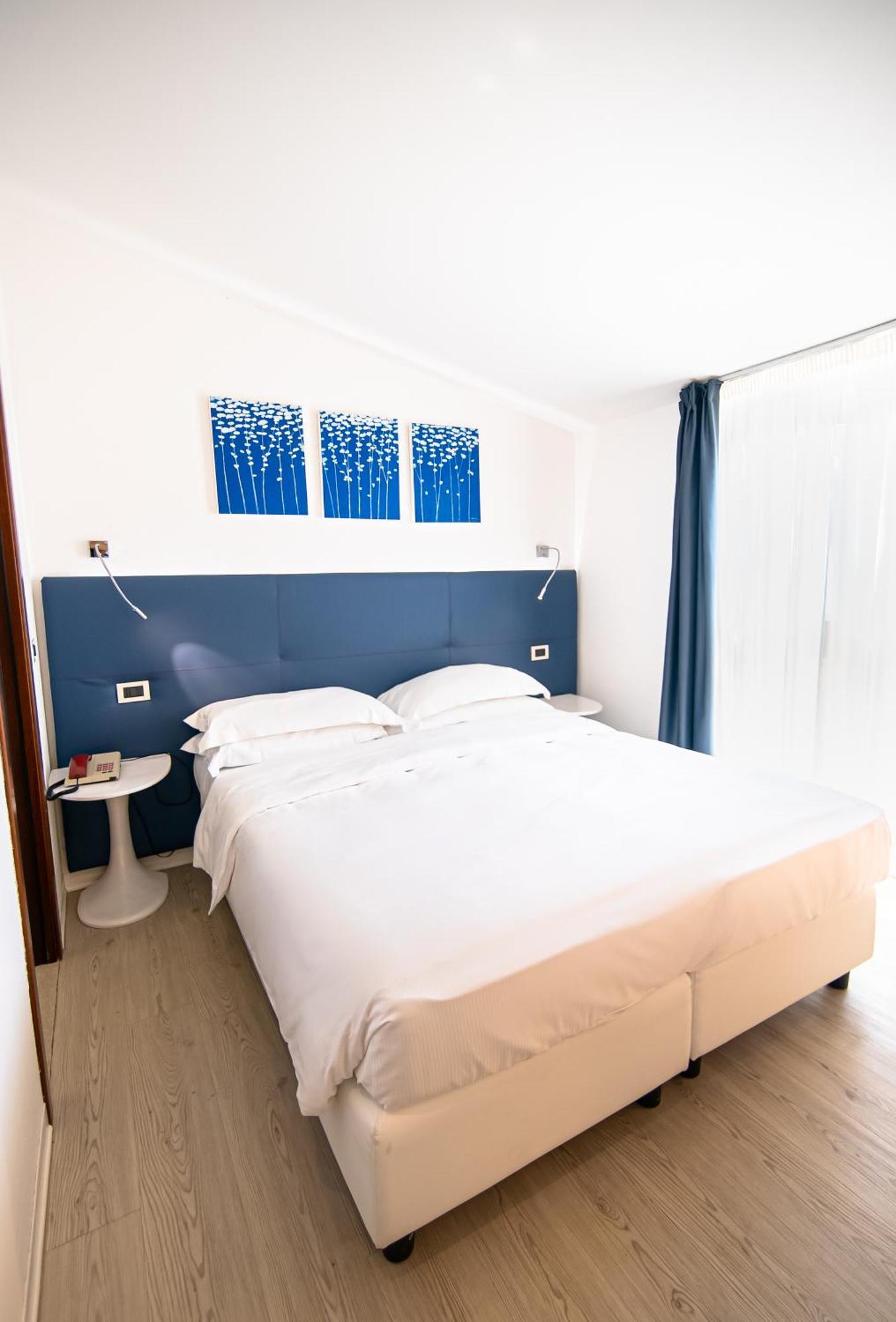 Small Double or Twin Room