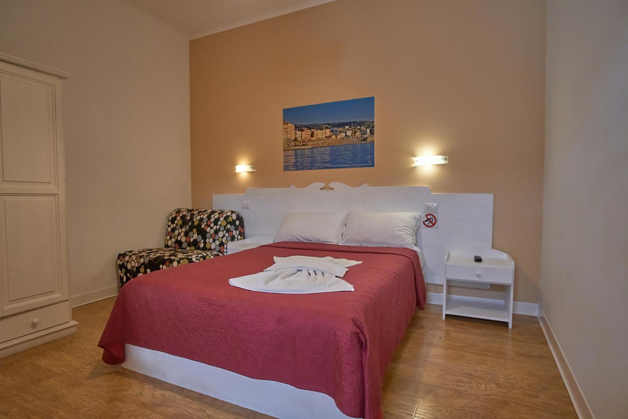 Deluxe Single Room