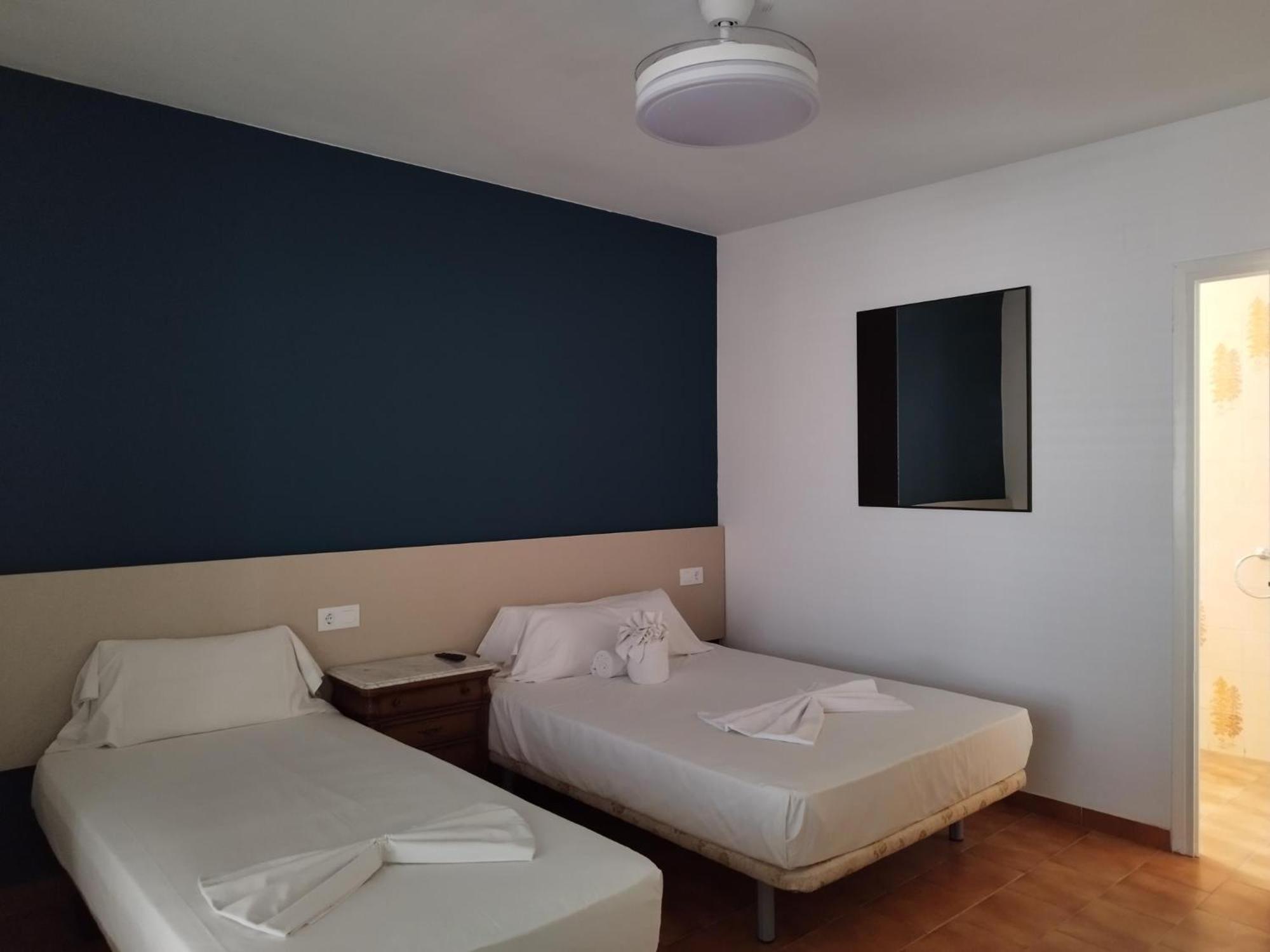 Family Room,1679597221:JPEG