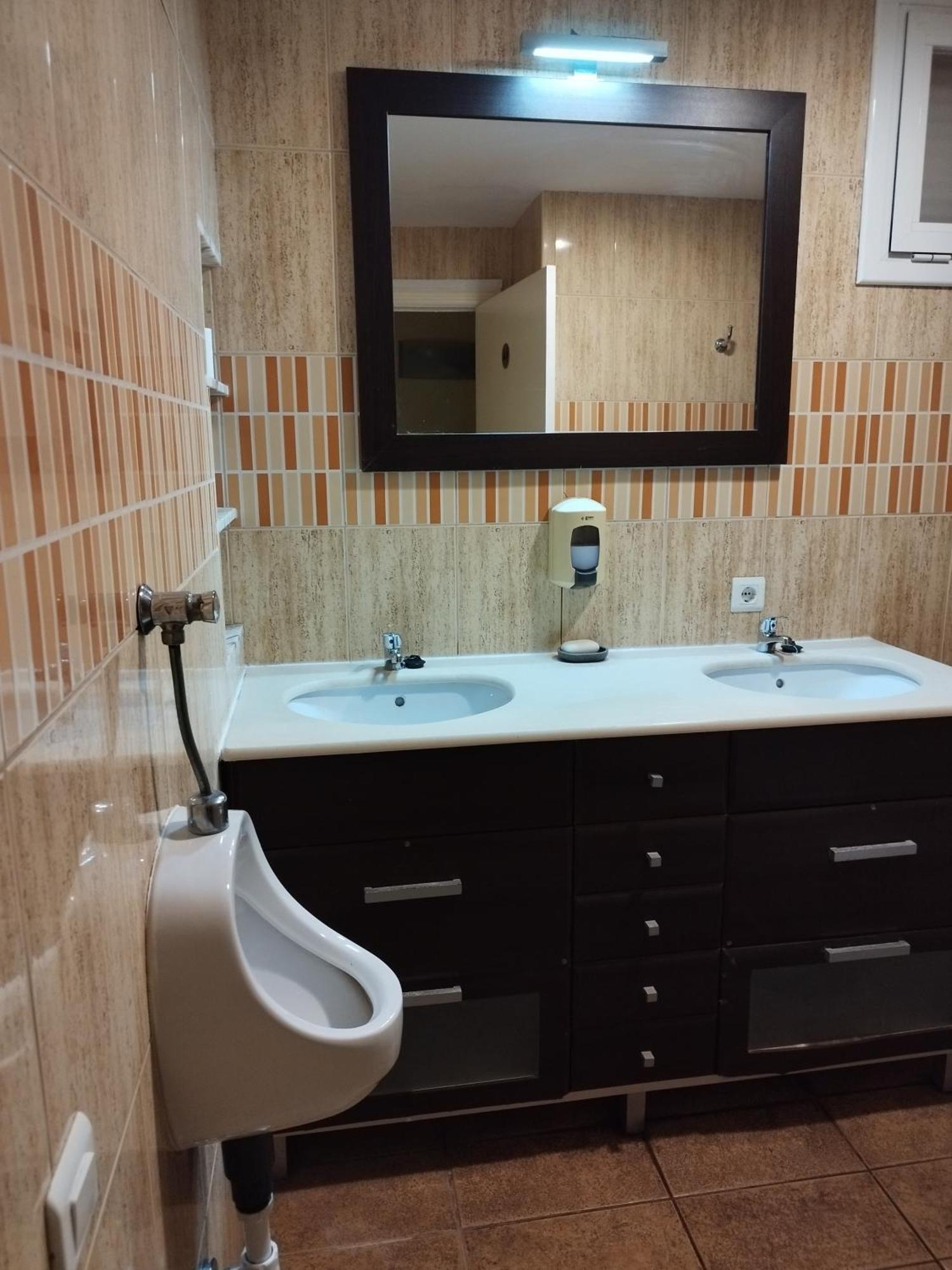 Double or Twin Room,1717078005:JPEG