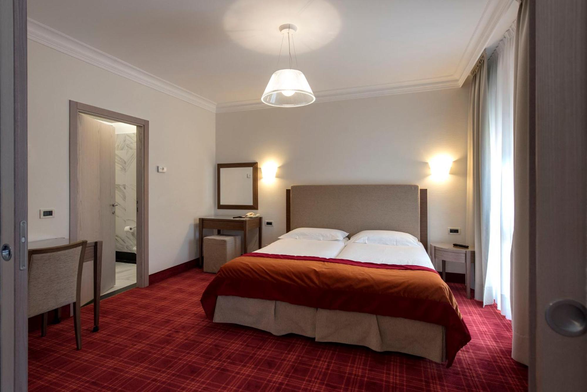 Deluxe Double Room Balcony