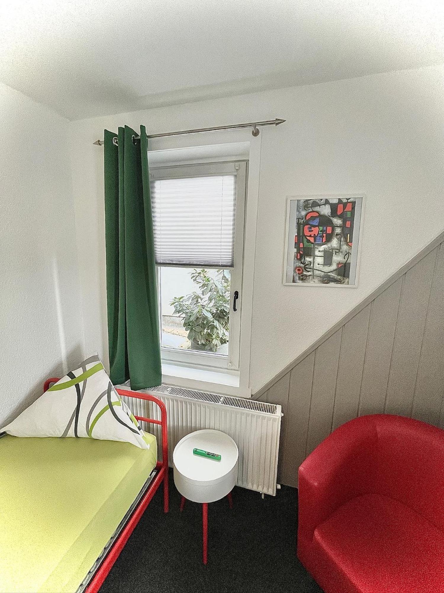 Single Room Shared Shower Toilet
