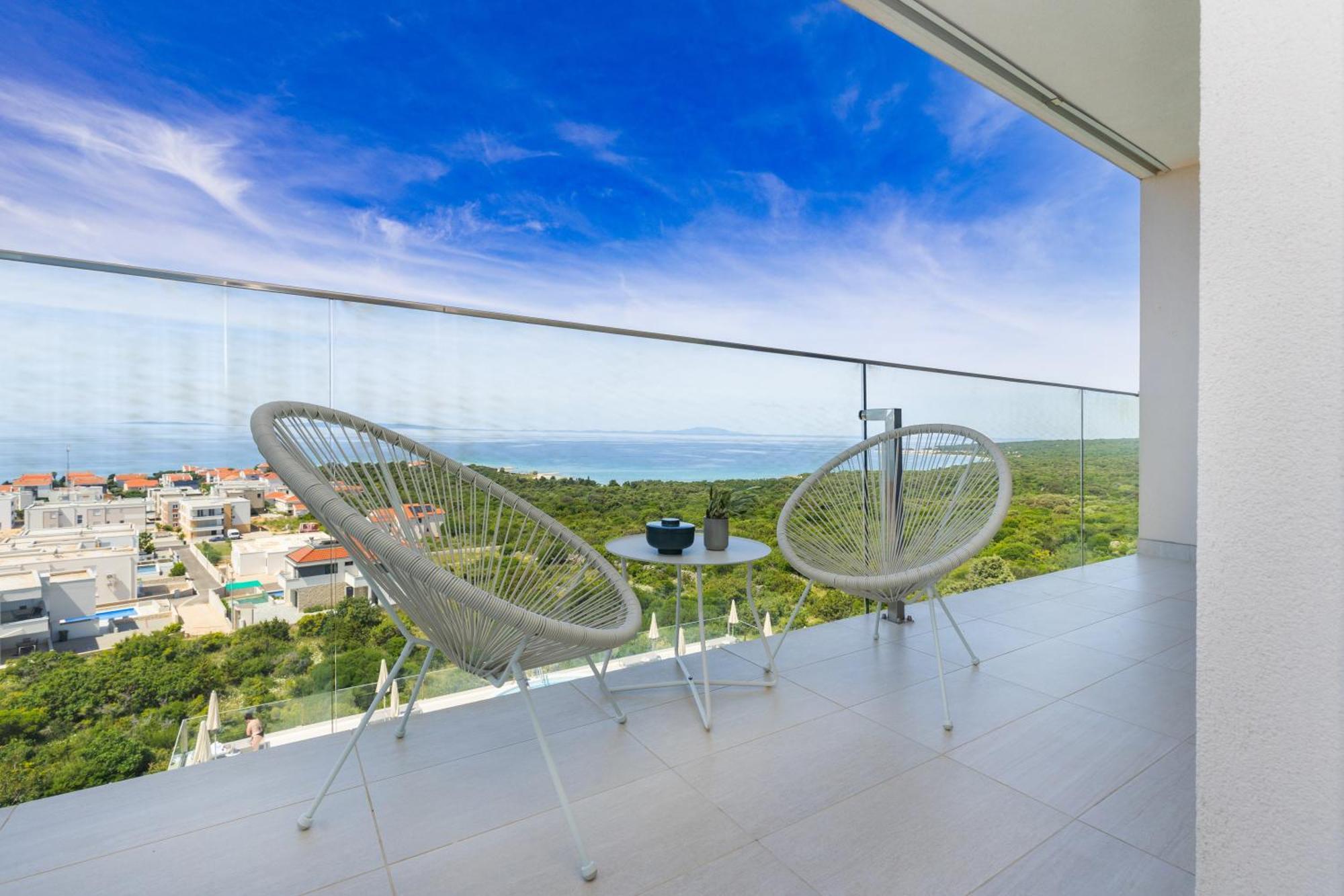 Deluxe Suite Balcony Sea View