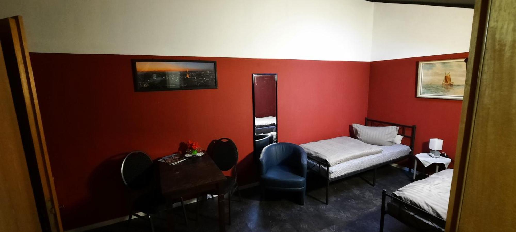 Double Room Private Bathroom