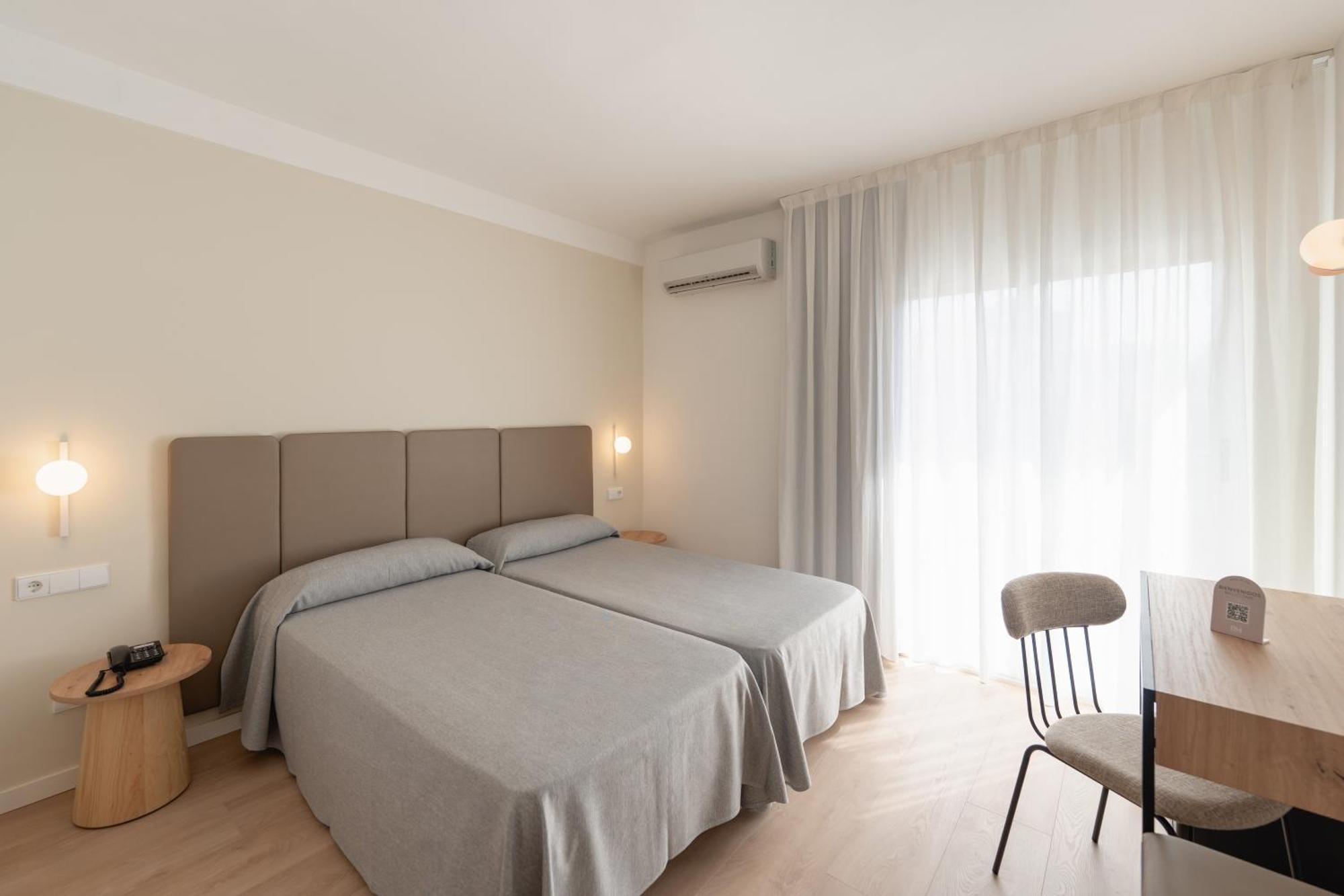 Twin Room Terrace,1687449134:JPEG