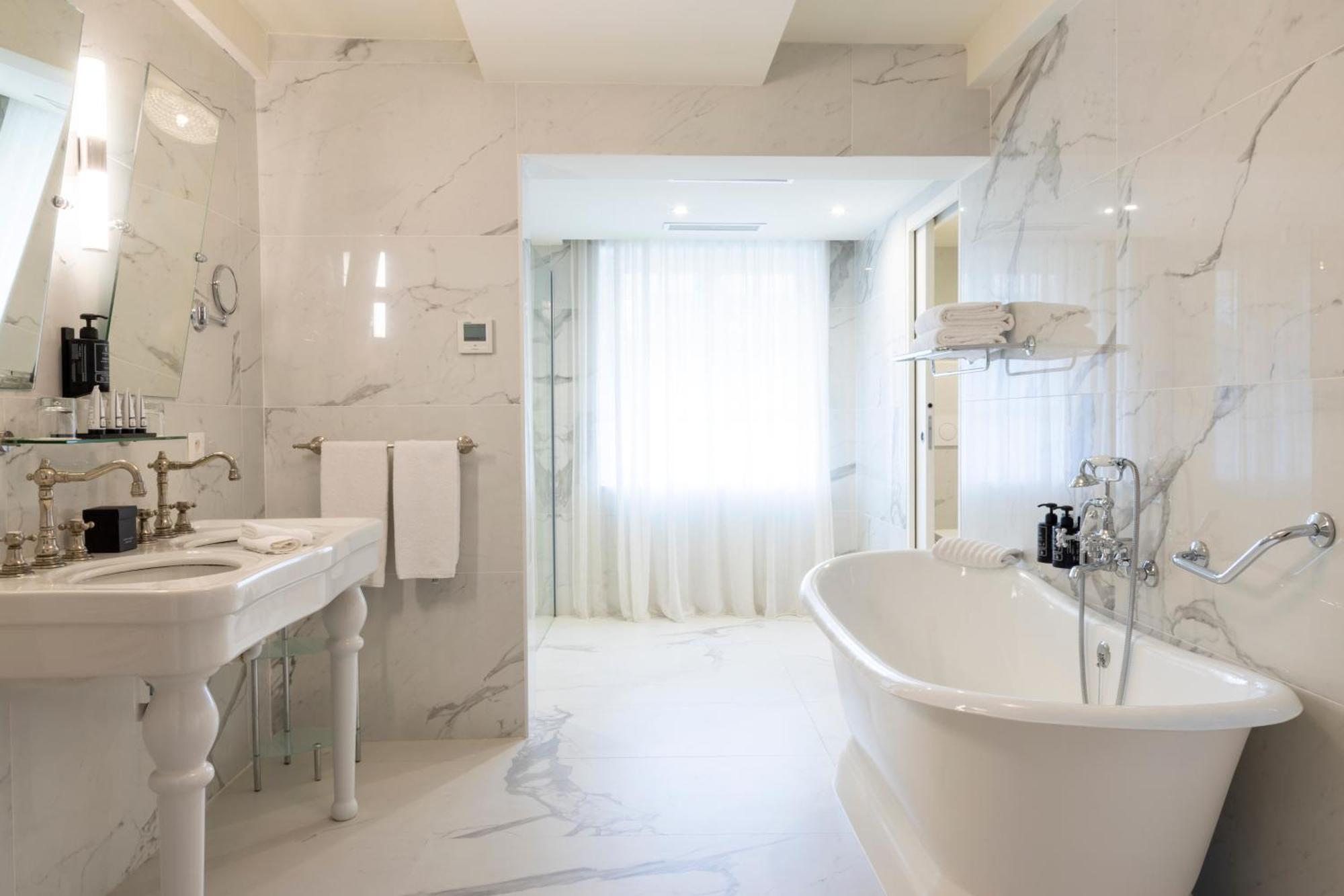 Suite Demeure Garden View