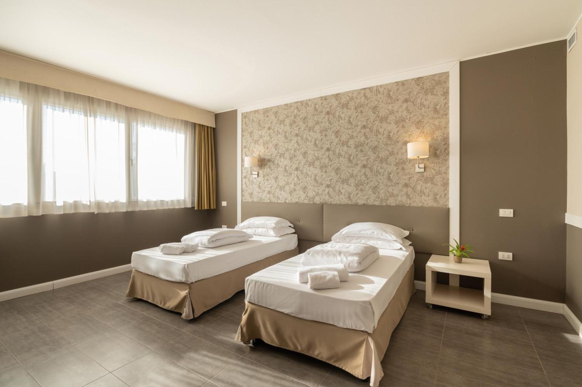 Economy Twin Room
