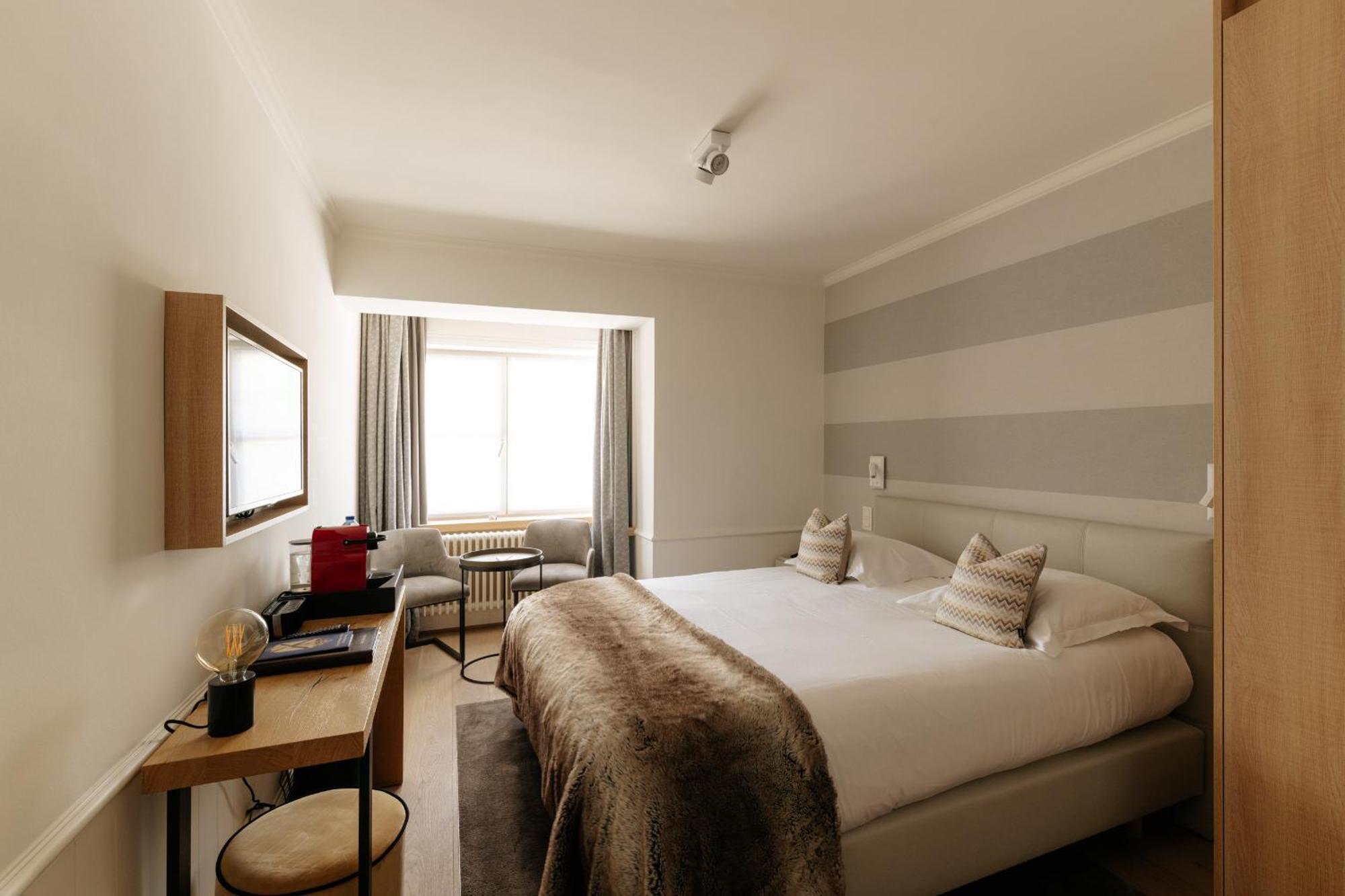 Standard King Room
