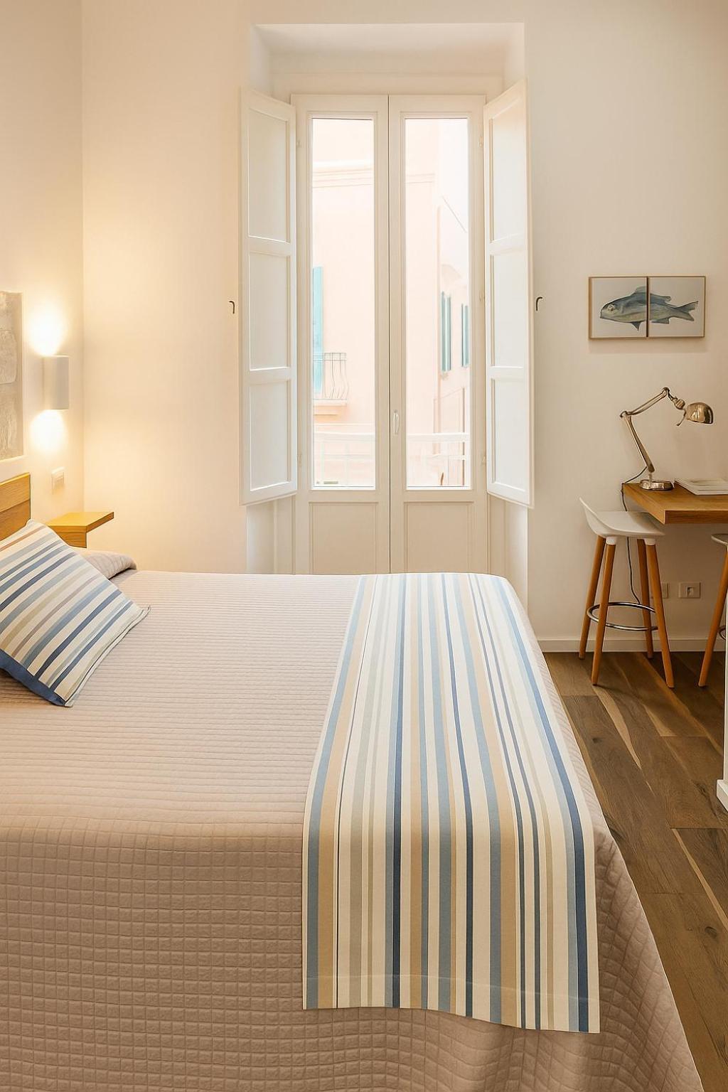Double Room Private Bathroom