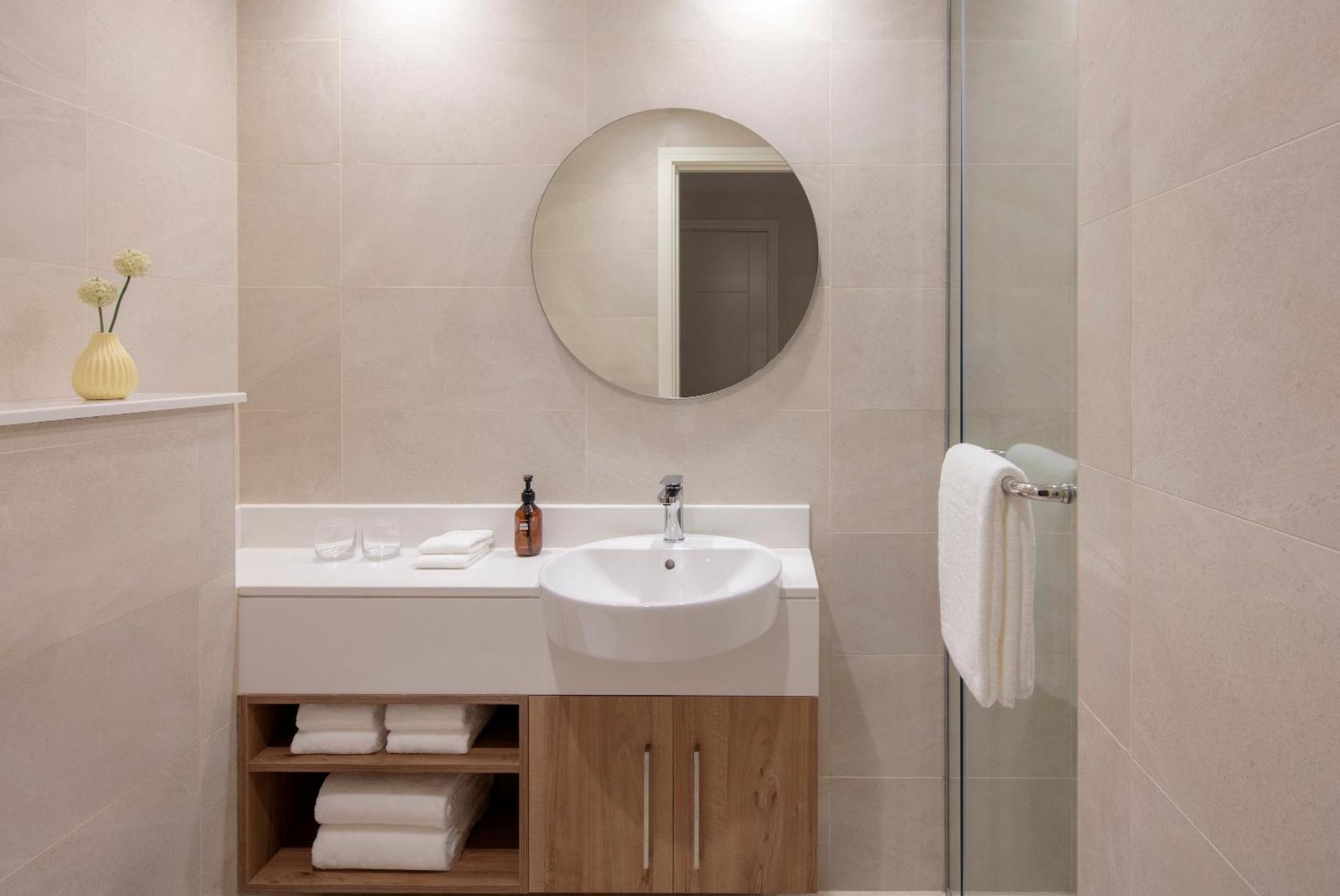 King Studio Suite Burj Khalifa View