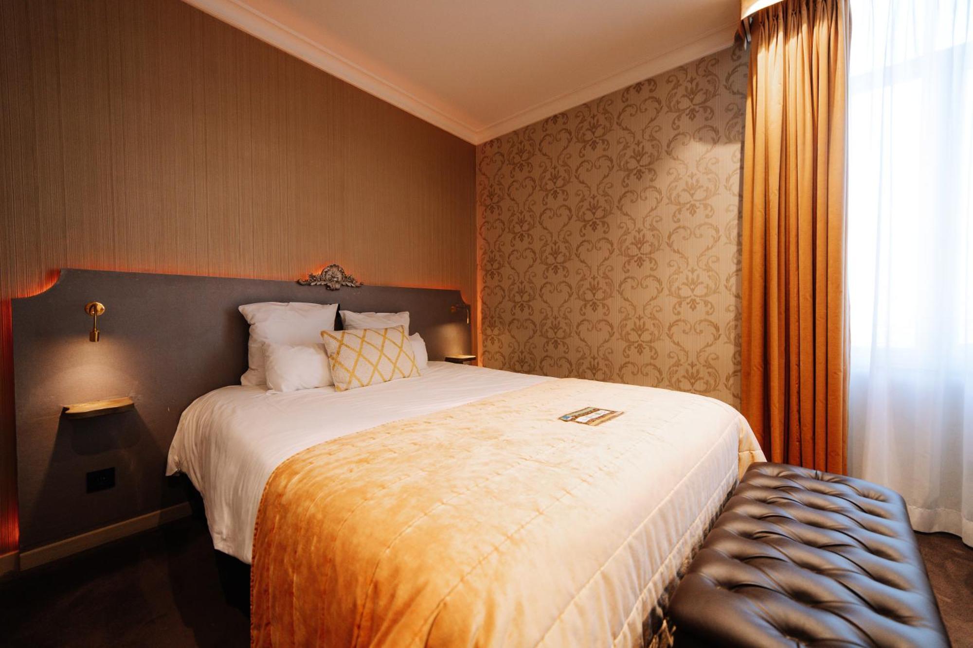 Club Double Room