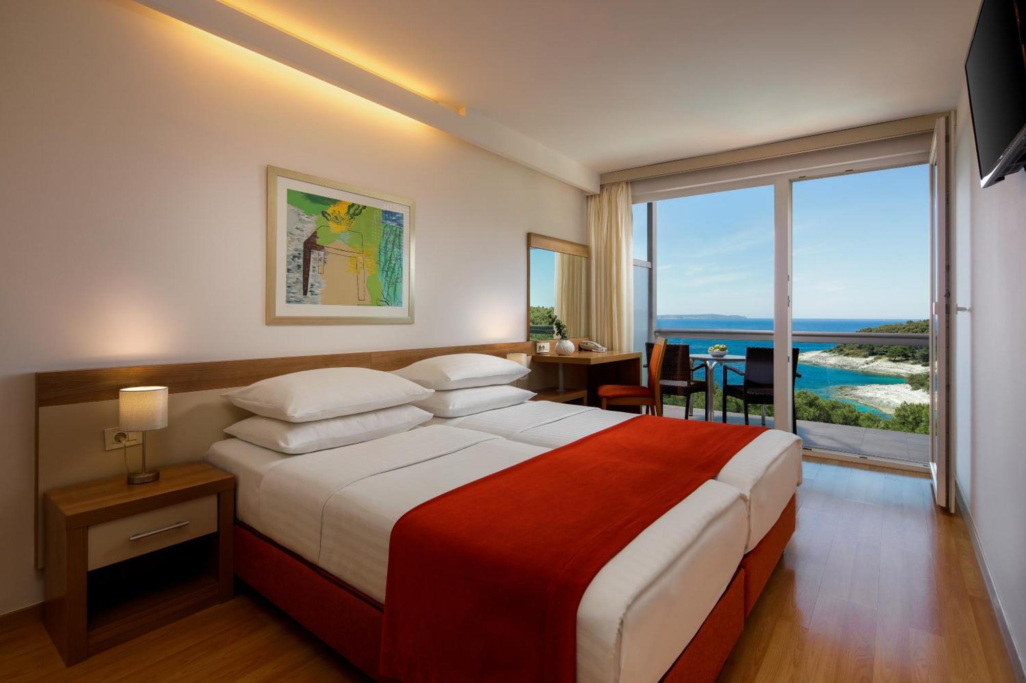 Standard Double Room Balcony Sea Side,1681716329:JPEG