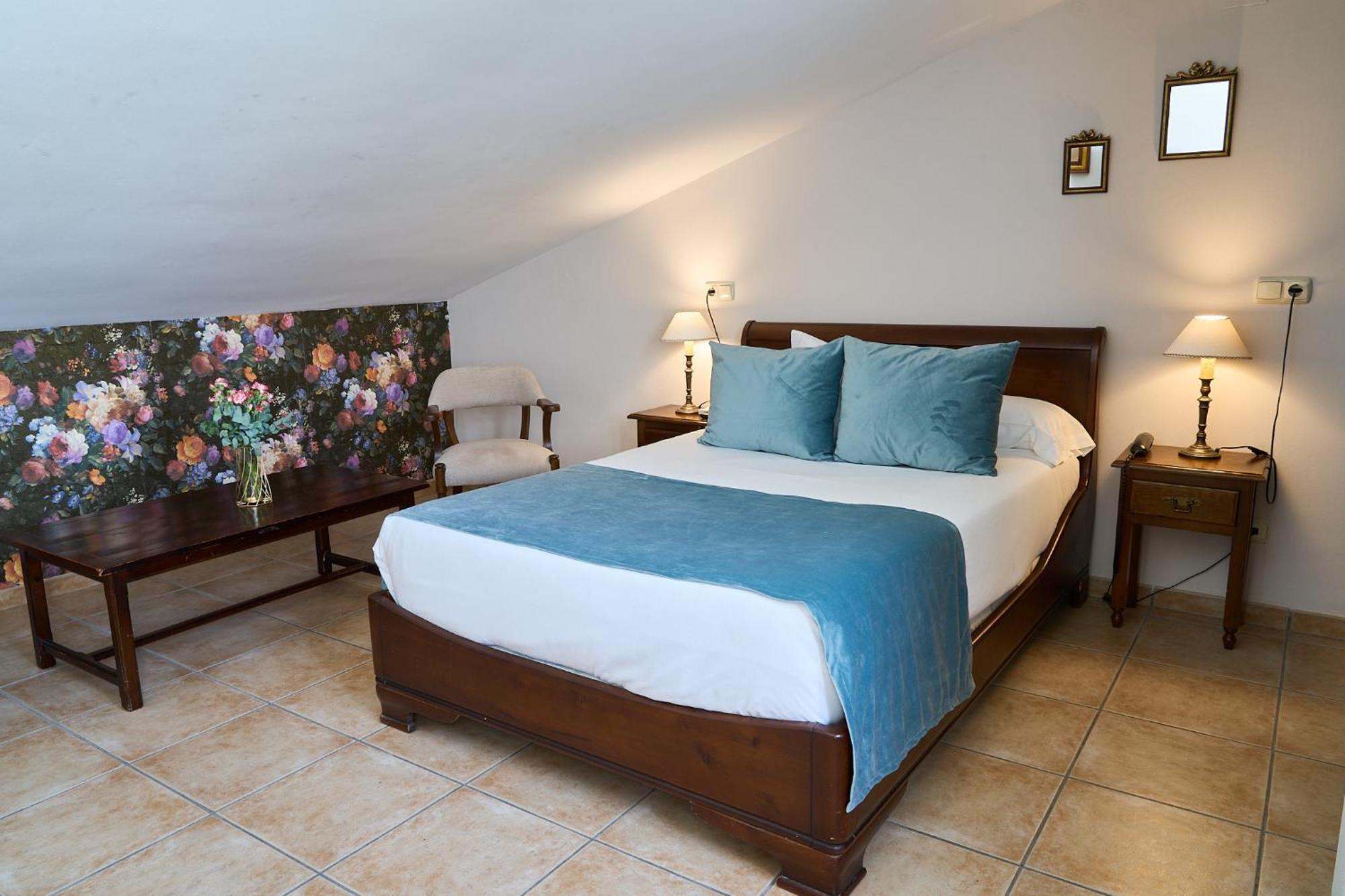 Standard King Room Terrace