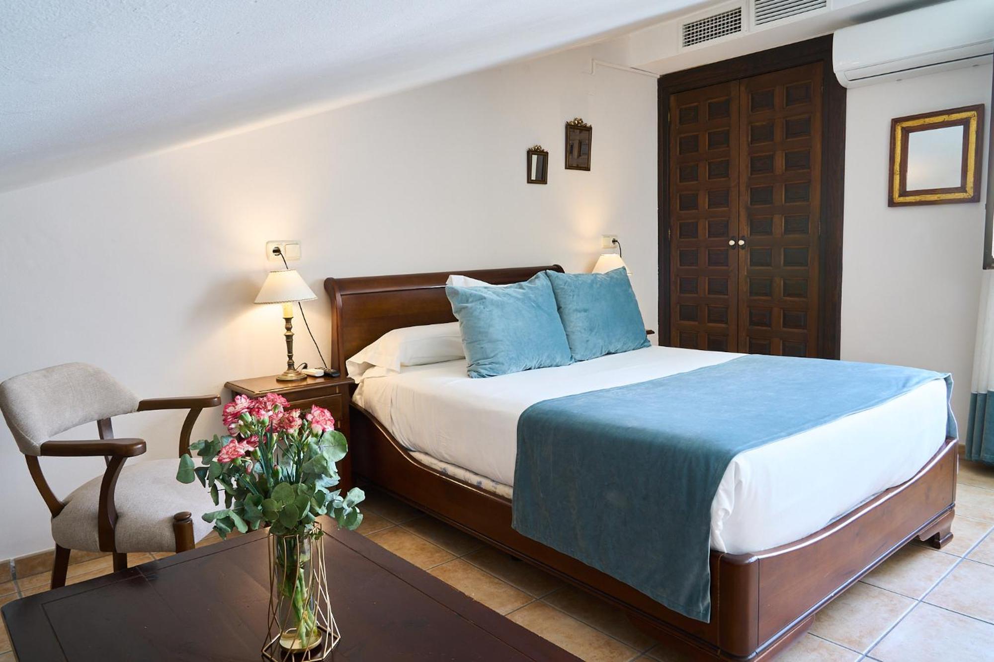 Standard King Room Terrace