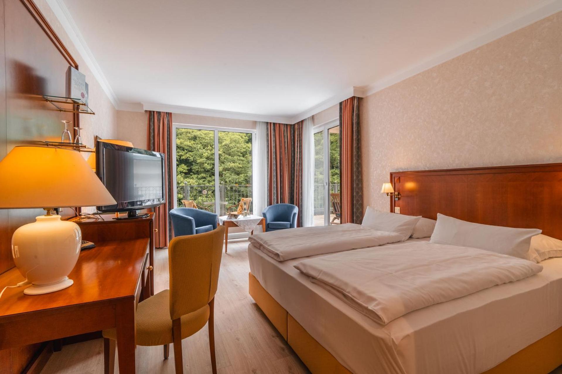 Granitz Deluxe with roof terrace and forest view,1681725400:JPEG