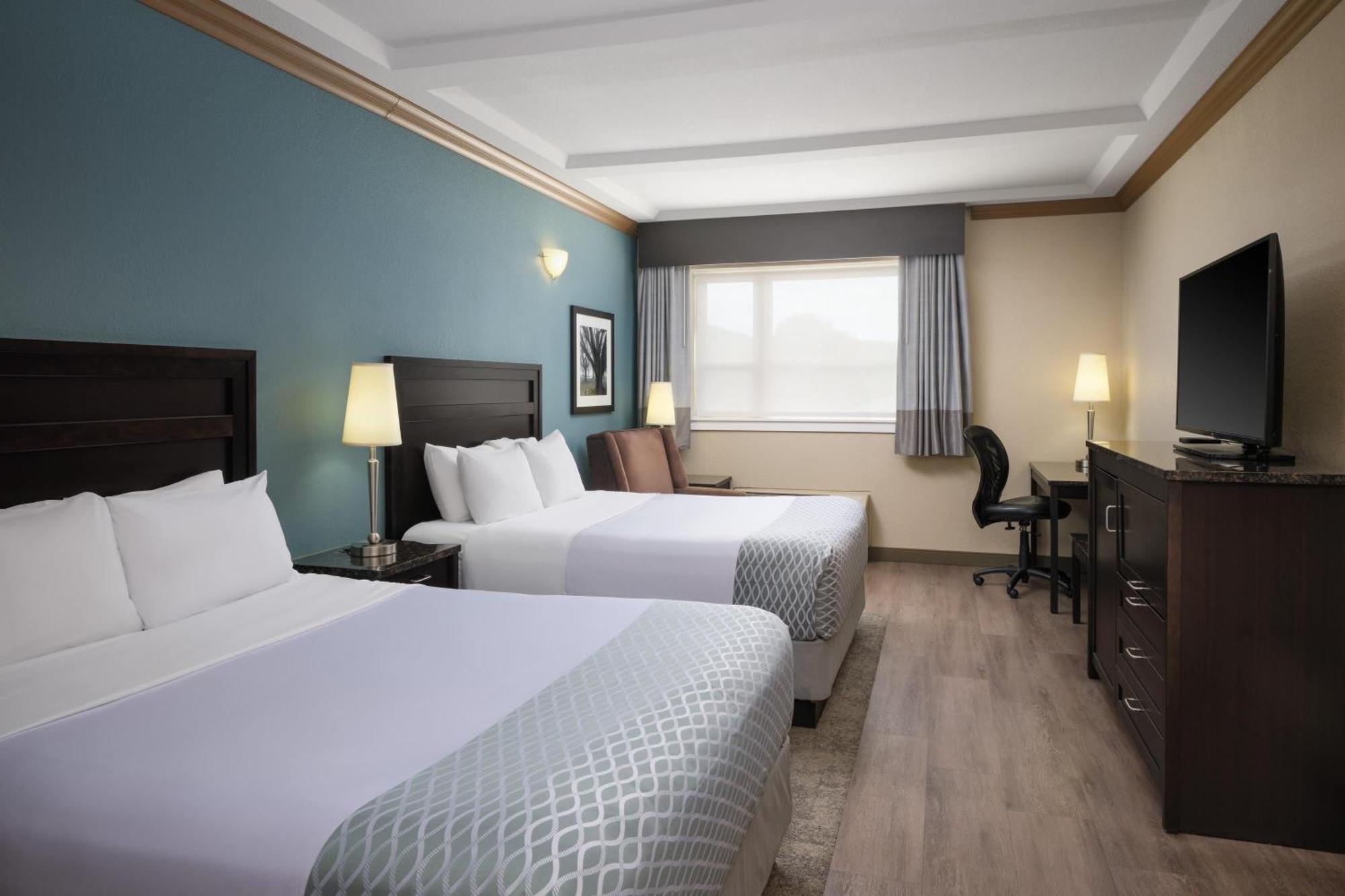 Queen Room Two Queen Beds Pet Friendly or Non-Smoking