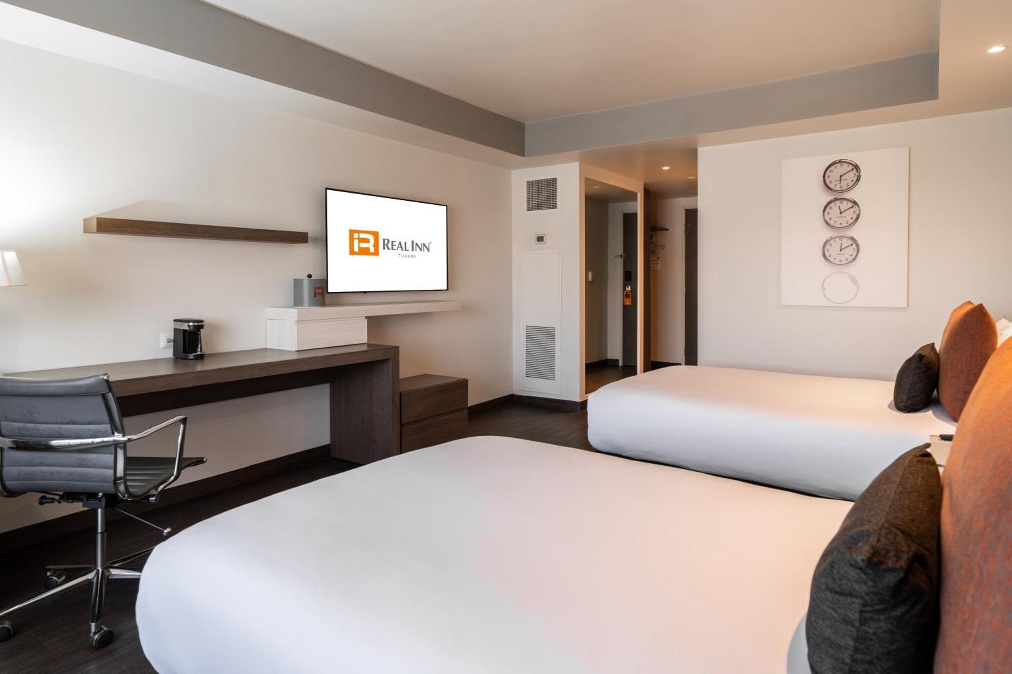 Deluxe Two Beds